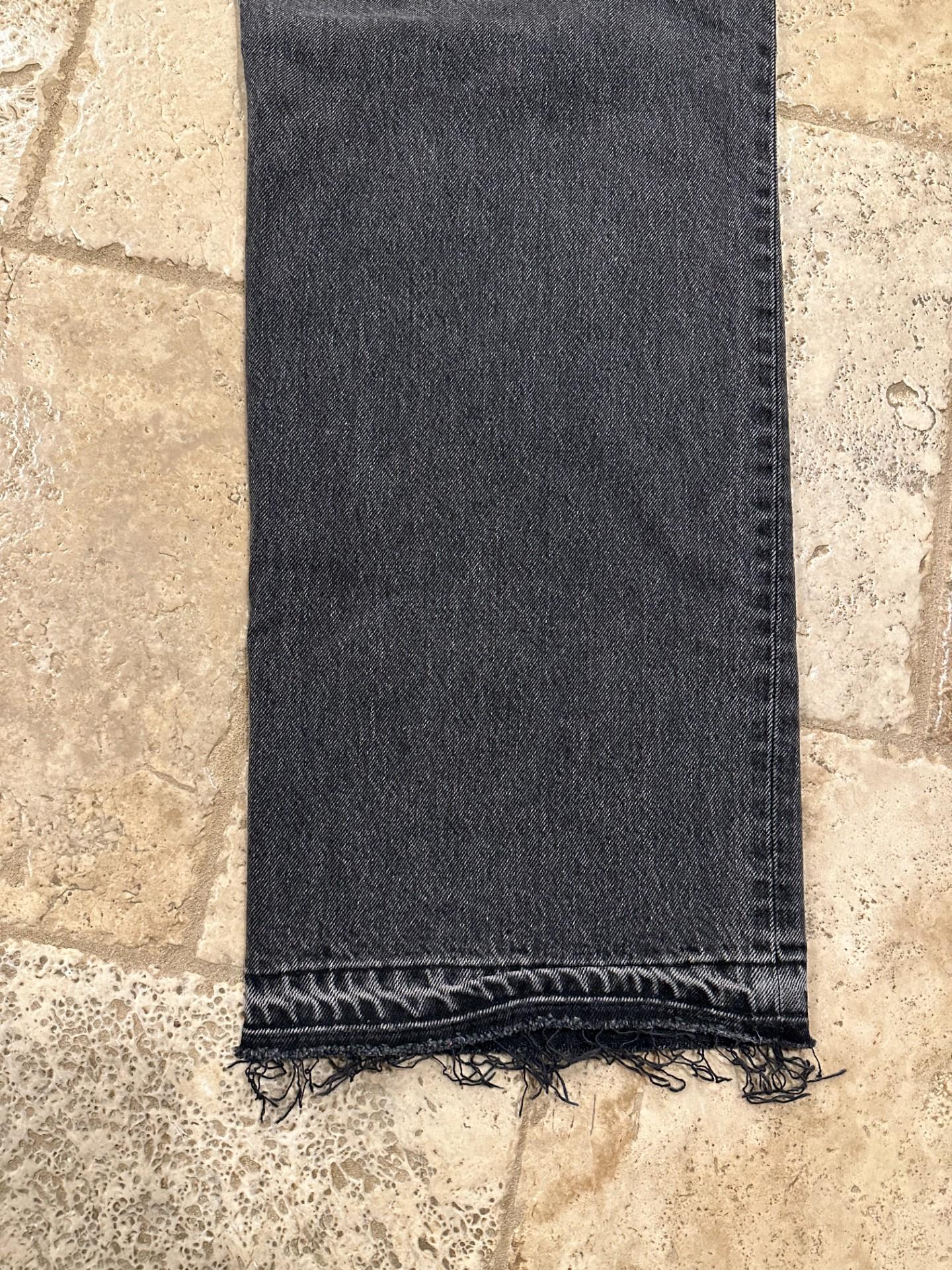 Celine x Hedi Charcoal Gray Wash Welsey Denim Jeans For Sale 3