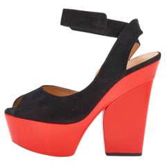 Céline x Phoebe Philo Frühjahr/Sommer 2012 – Laufsteg & Kampagne: Plateauschuhe aus Wildleder, Größe 36