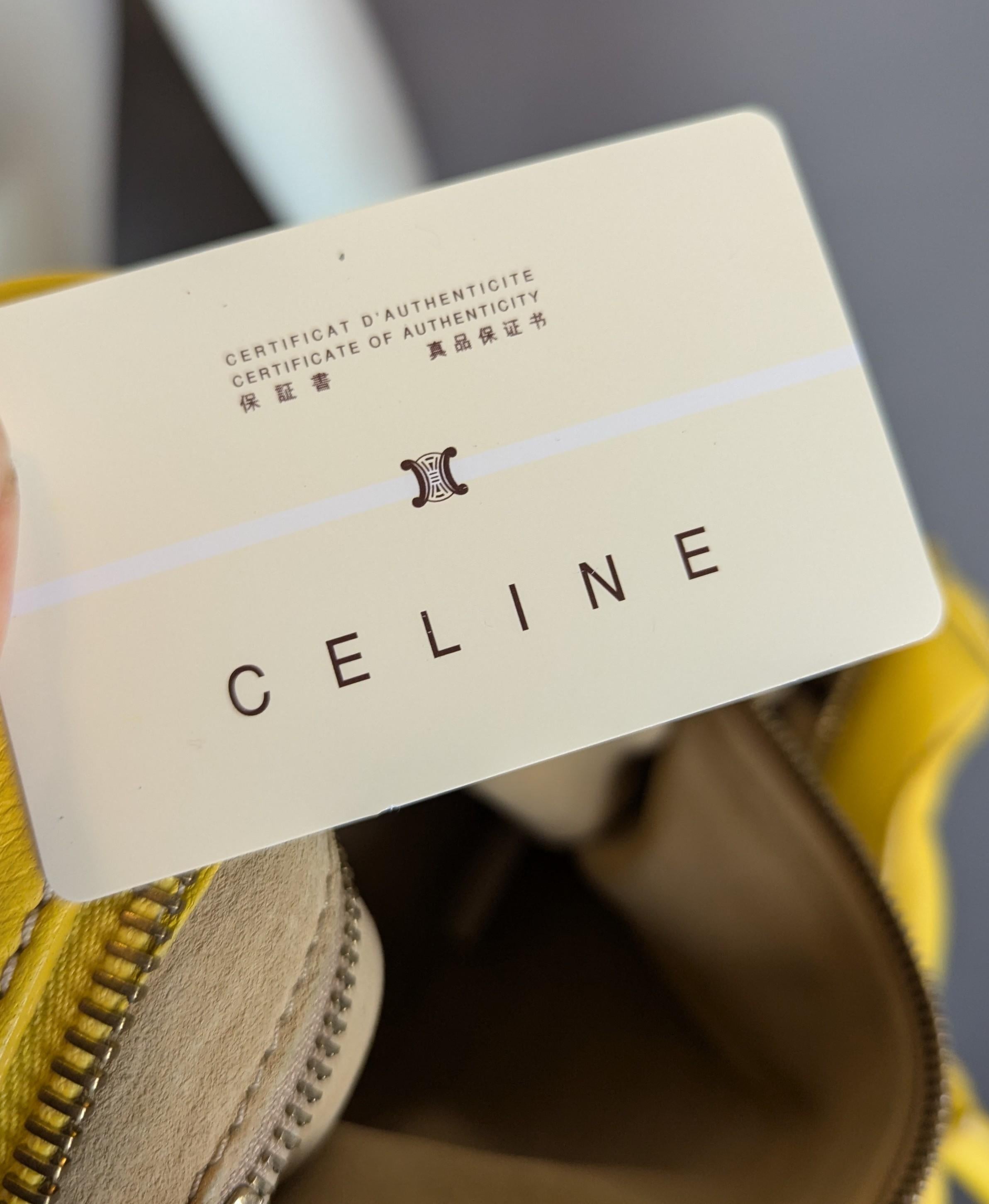Celine Bolso barril de piel de becerro amarilla, bandolera en Bastante bueno estado para la venta en NEWARK, GB