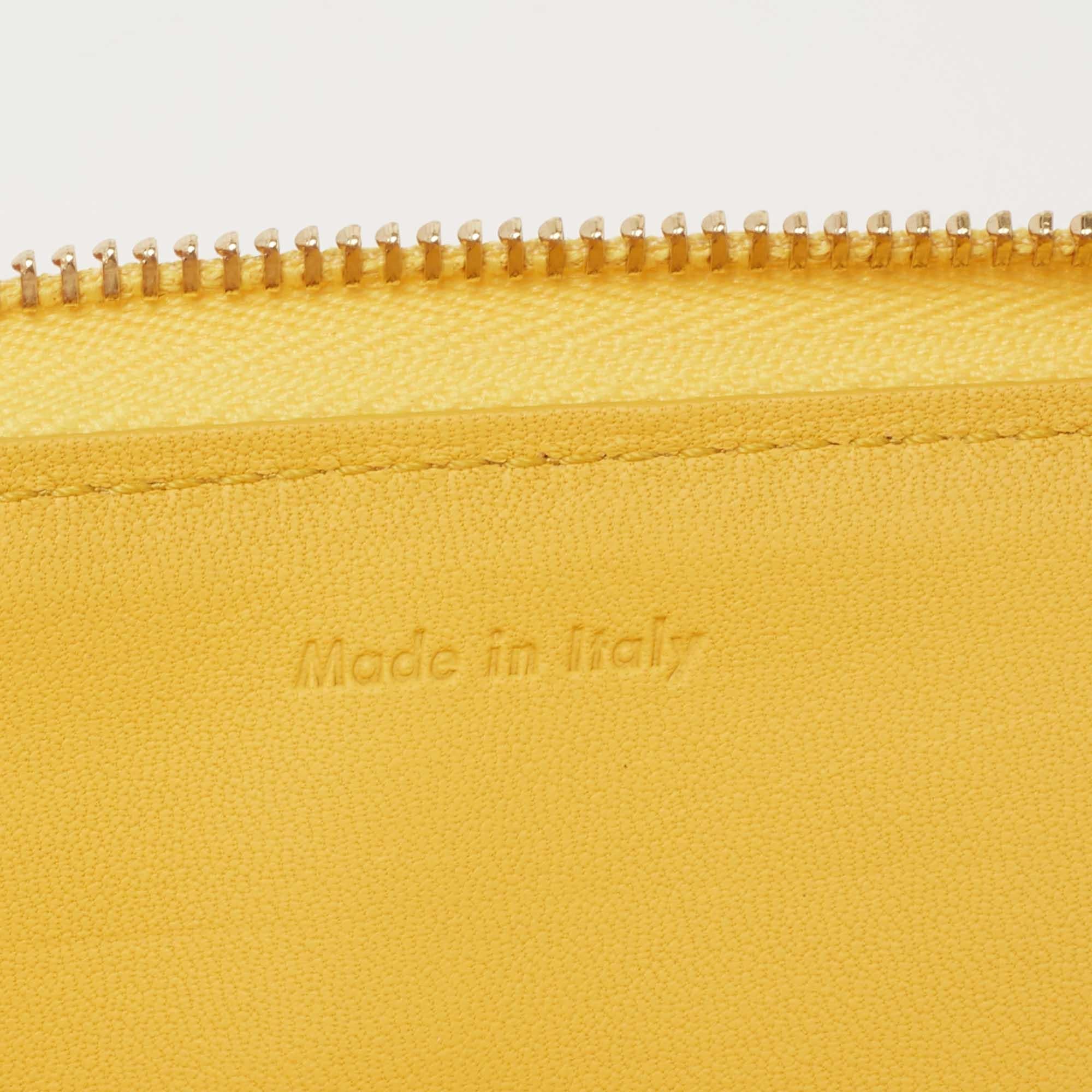 Celine Yellow Leather Half Zip Multifunction Wallet In Good Condition In Dubai, Al Qouz 2