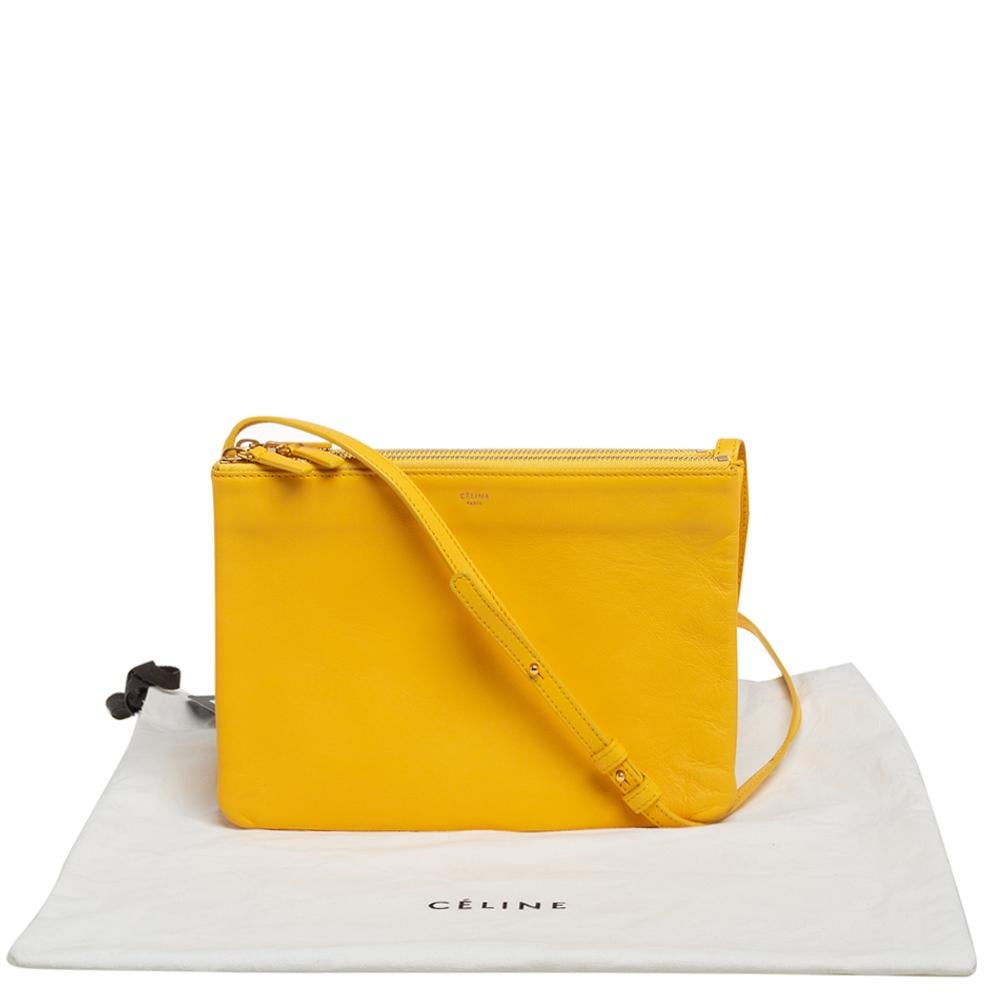 Celine Yellow Leather Large Trio Crossbody Bag In Good Condition In Dubai, Al Qouz 2