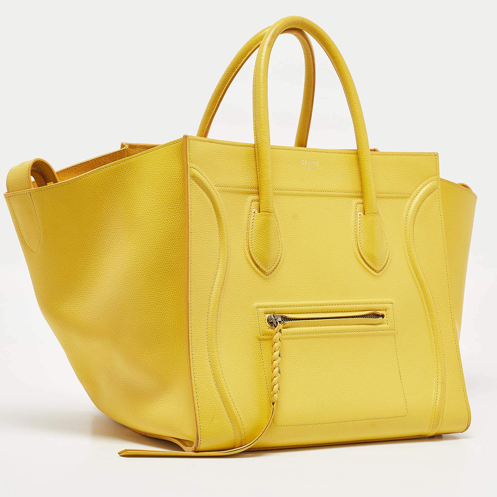 Celine Yellow Leather Medium Phantom Luggage Tote In Good Condition In Dubai, Al Qouz 2