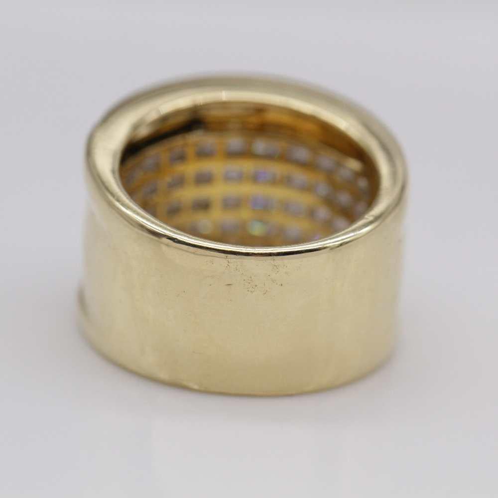 Anello CELION con diamanti in oro giallo 18 carati In condizioni ottime in vendita a Barcelona, CT