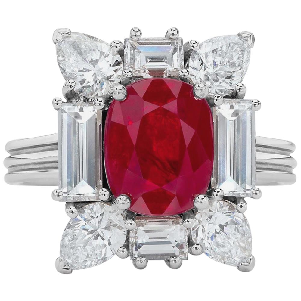 Cellini 18 Karat Gold 2.88 Carat Burmese Ruby Ring with 2.88 Carat Diamonds For Sale