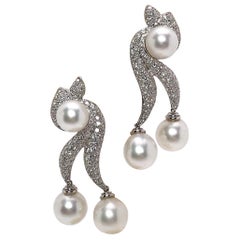 Vintage Cellini 18 Karat Gold, 4.59 Carat Diamond and South Sea Pearls Drop Earrings