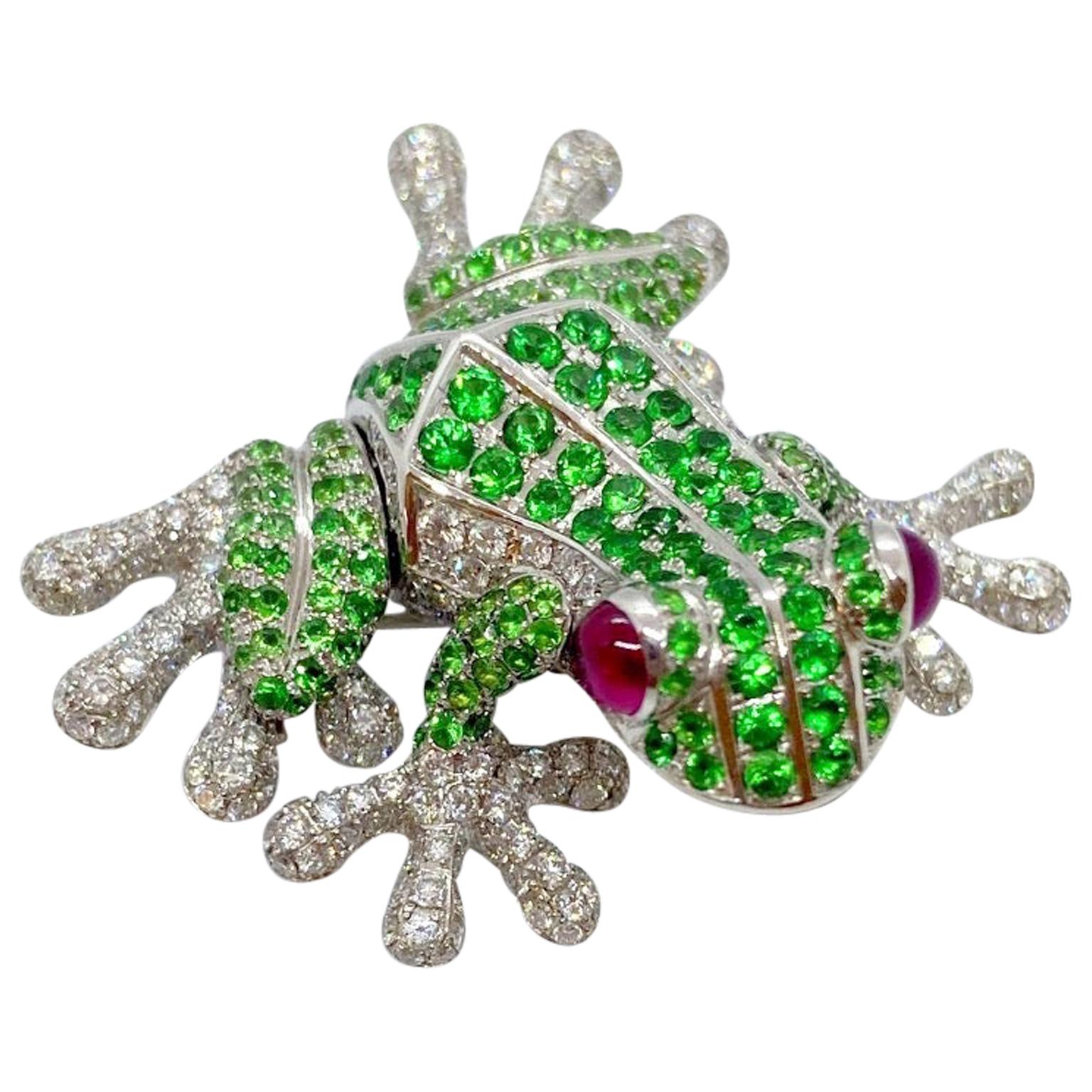 Cellini 18 Karat White Gold Jumping Frog Brooch with Tsavorites and Diamonds For Sale