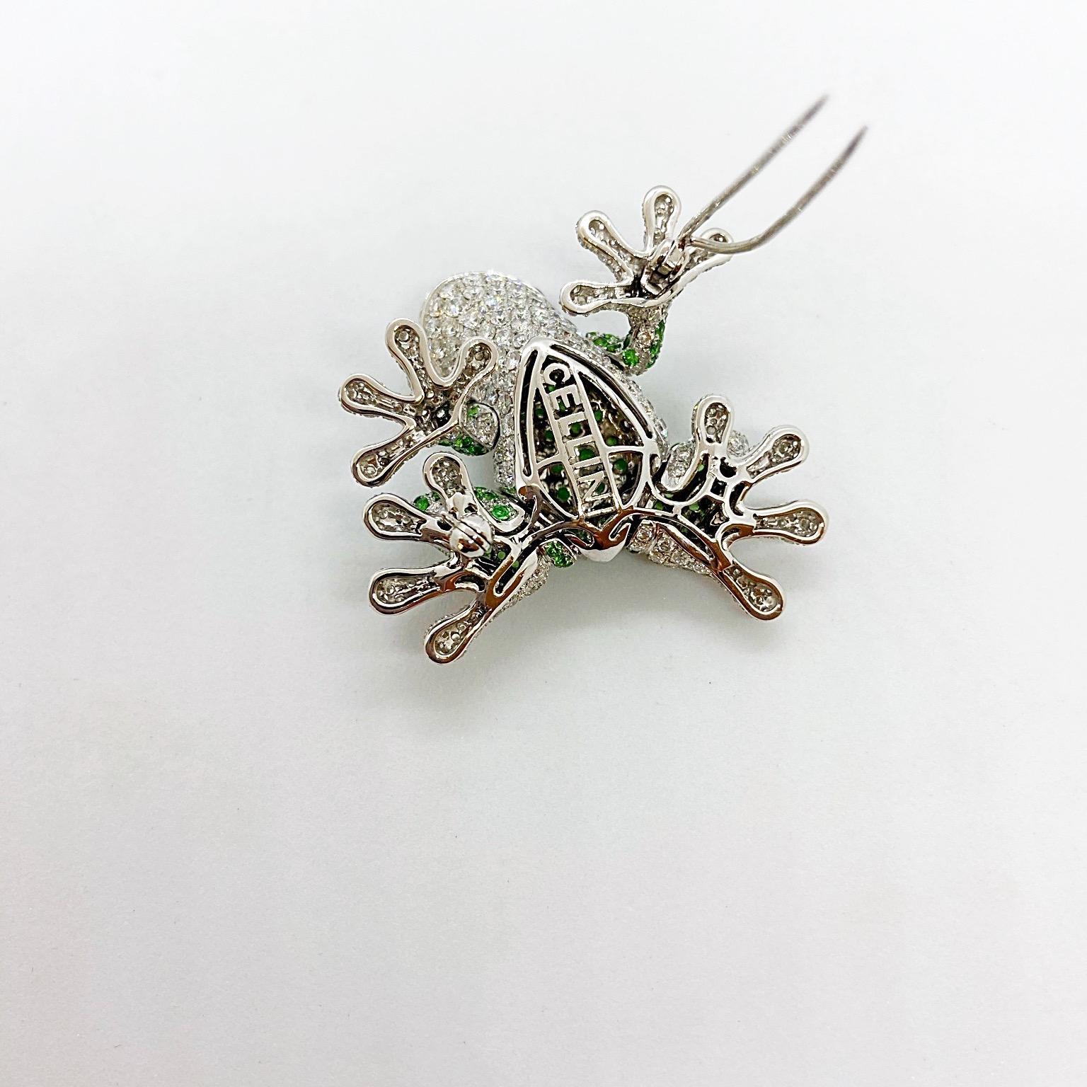 Cellini 18 Karat White Gold Jumping Frog Brooch with Tsavorites and Diamonds In New Condition For Sale In New York, NY
