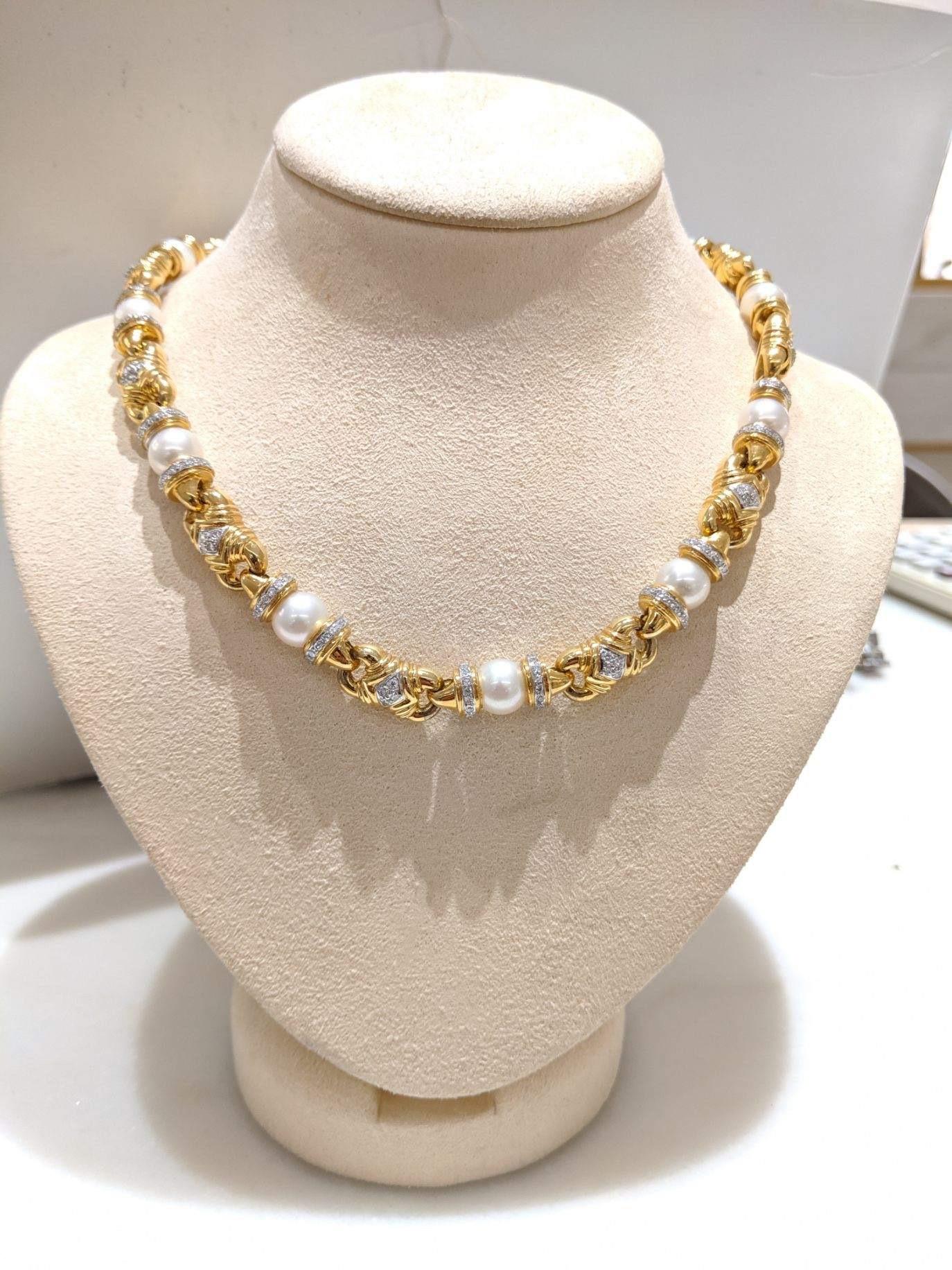 Contemporary Cellini 18 Karat Gold and Cultured Pearl Necklace with 1.98 Carat of Diamonds