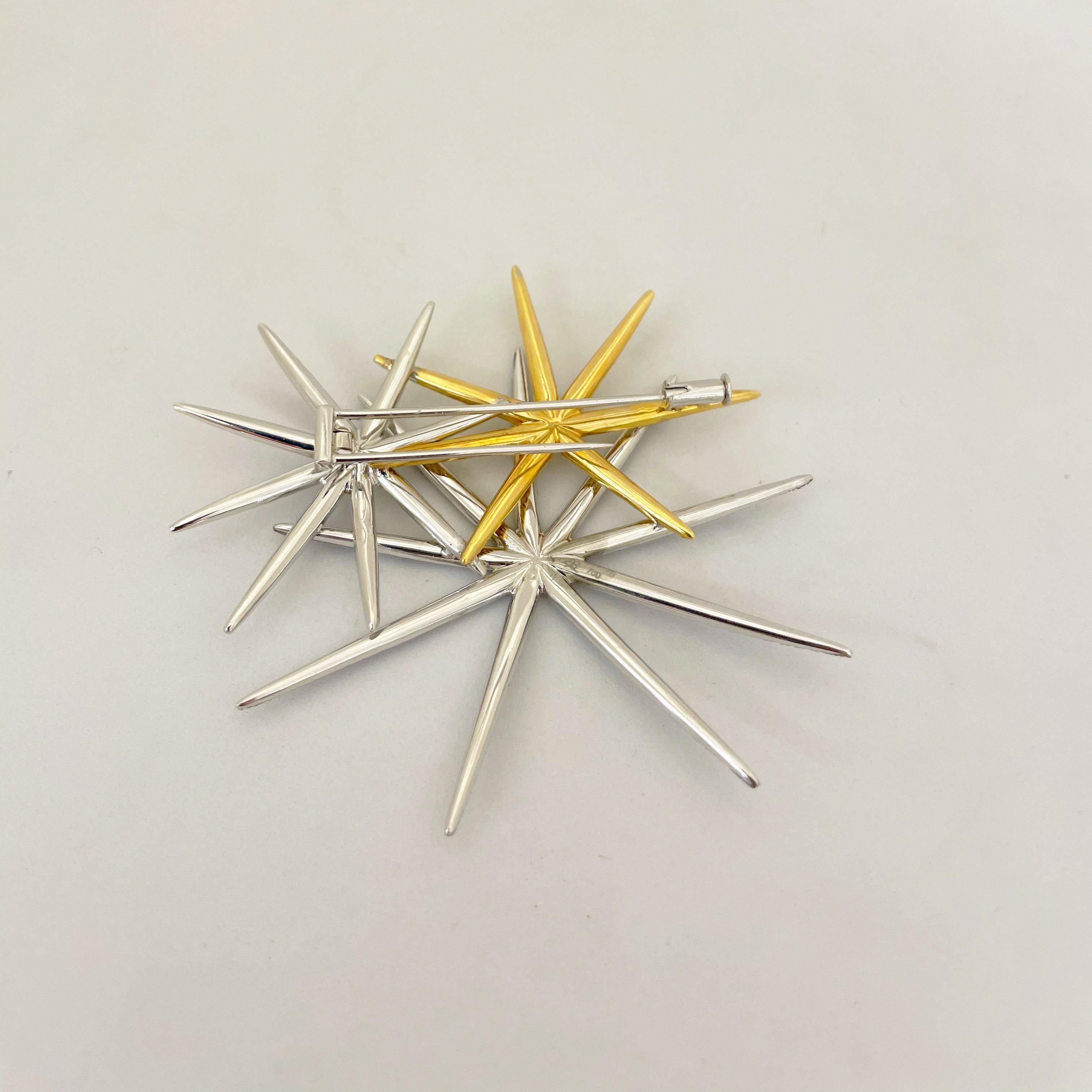 Cellini Broche feux d'artifice en or 18 carats WG avec saphirs bleus et jaunes et diamants en vente 1