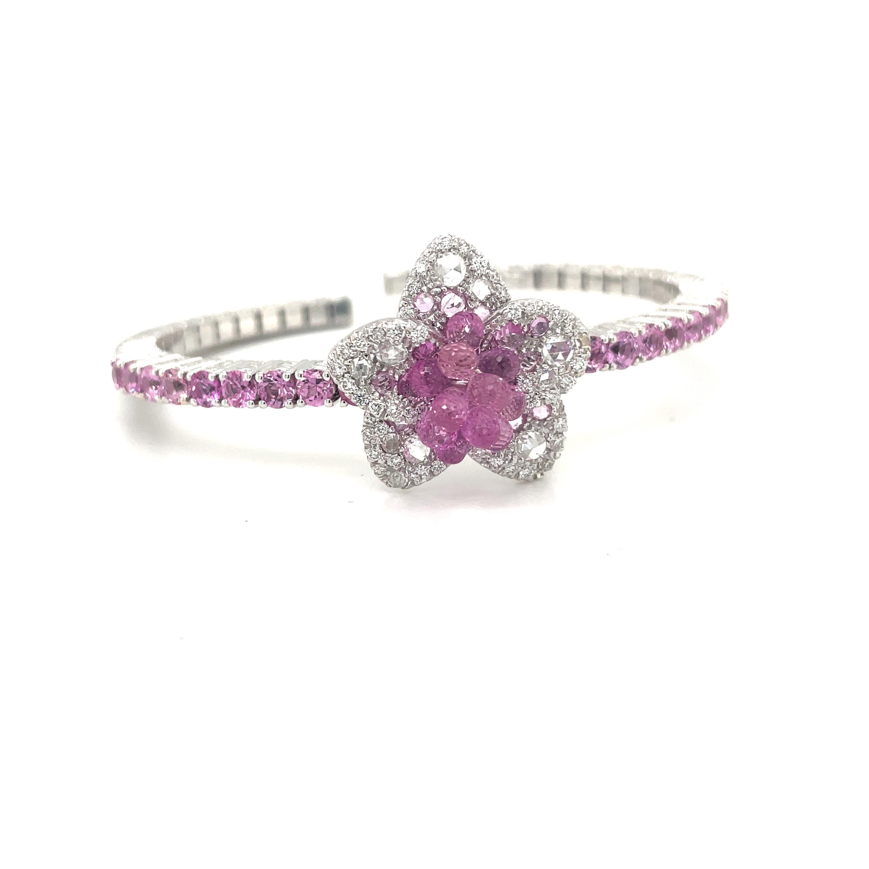 Taille briolette Cellini Or blanc 18 carats 8,66 carats Saphir rose 6,75 carats Bracelet fleurs en diamants en vente