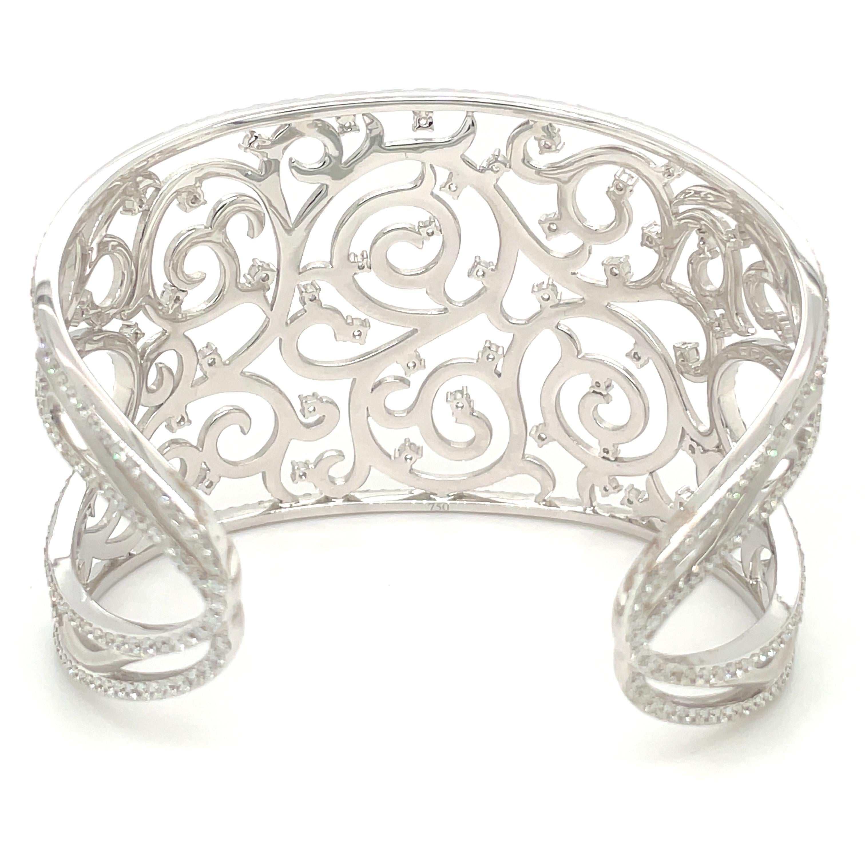 Cellini 18kt White Gold and Diamond 4.90Ct. Lace Cuff Bracelet For Sale 9