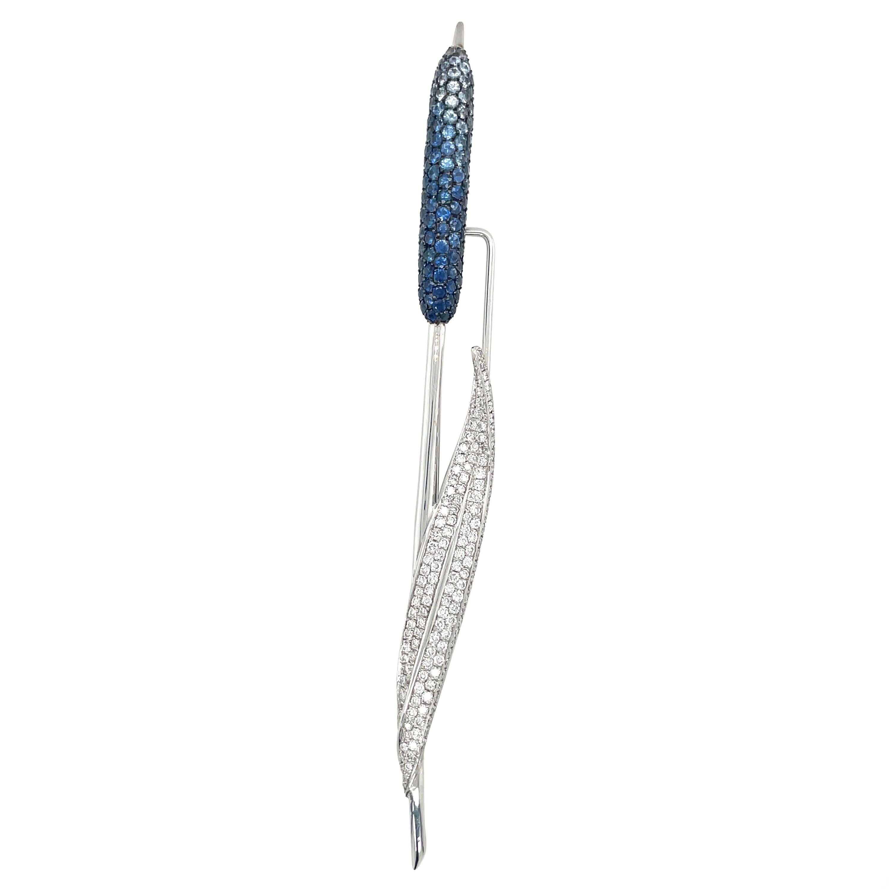 Cellini Broche saule en or blanc 18 carats avec saphir bleu de 4,30 carats et diamants de 80 carats