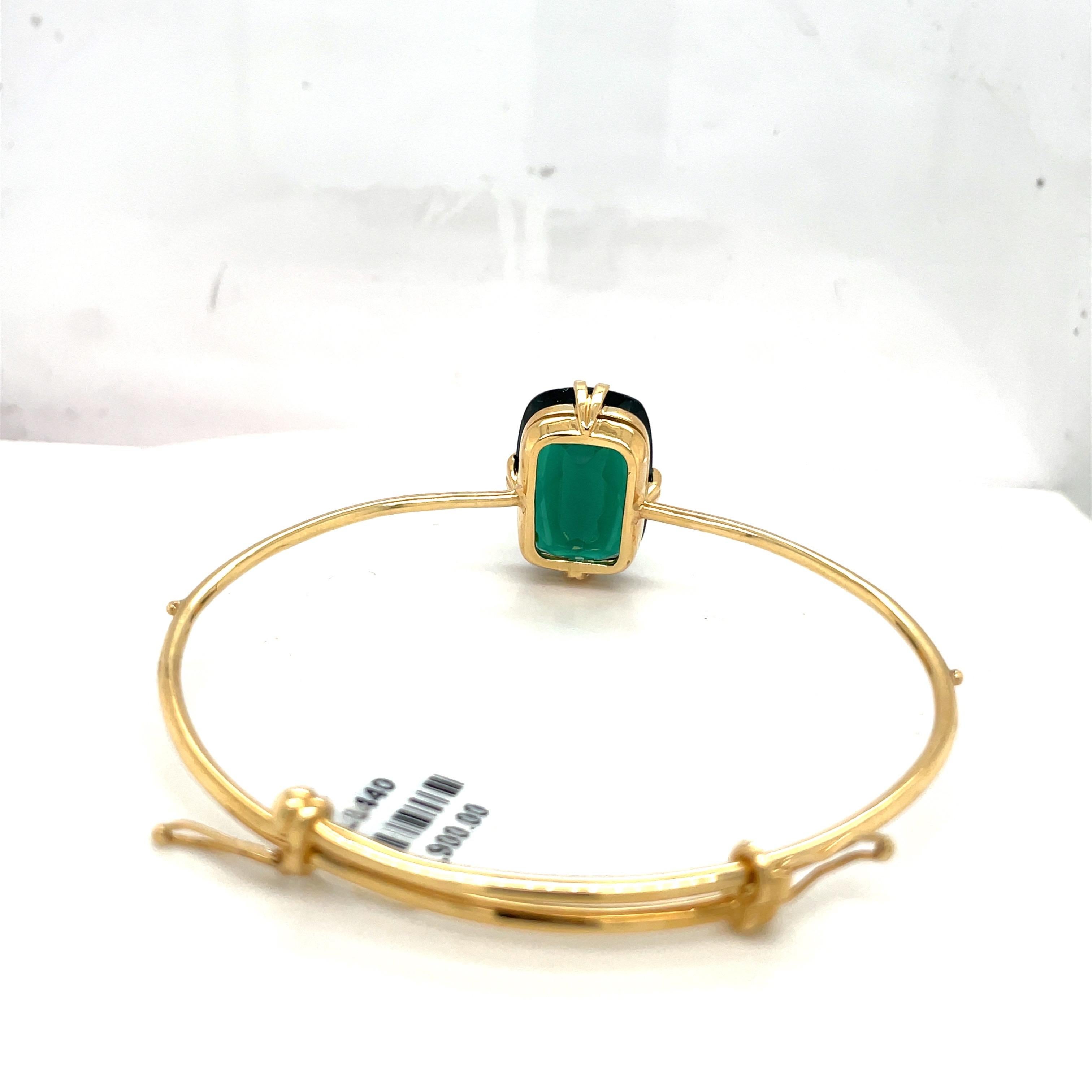 Cushion Cut Cellini 18KT Yellow Gold 15.72 CT Green Quartz Adjustable Bangle Bracelet For Sale