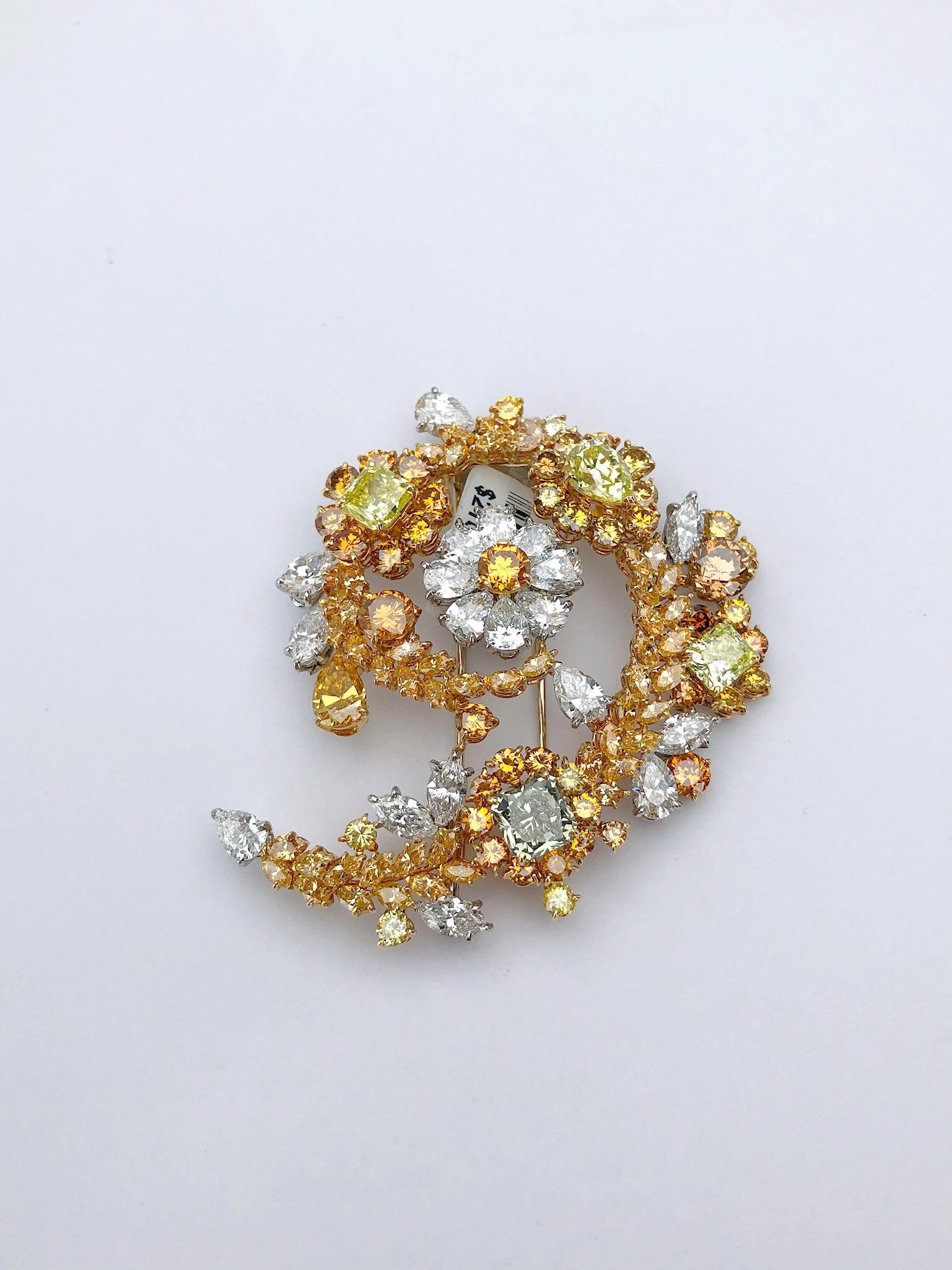 Mixed Cut Cellini 18 Karat Yellow Gold Brooch 19.85 Carat Natural Fancy Colored Diamonds For Sale