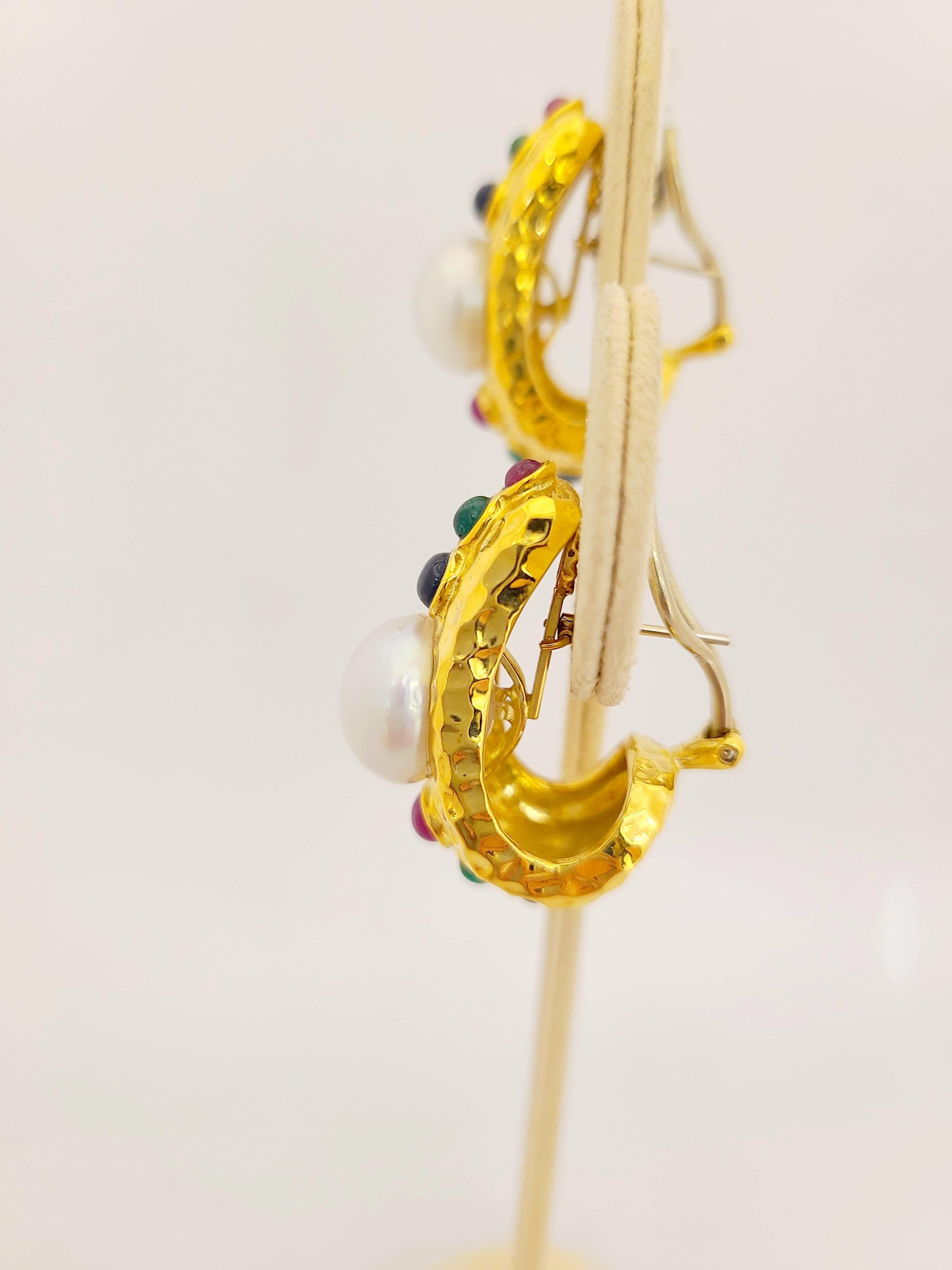 Cabochon Cellini 18 Karat Gold South Sea Pearl and Gem Stone Hammered Hoop Earrings For Sale