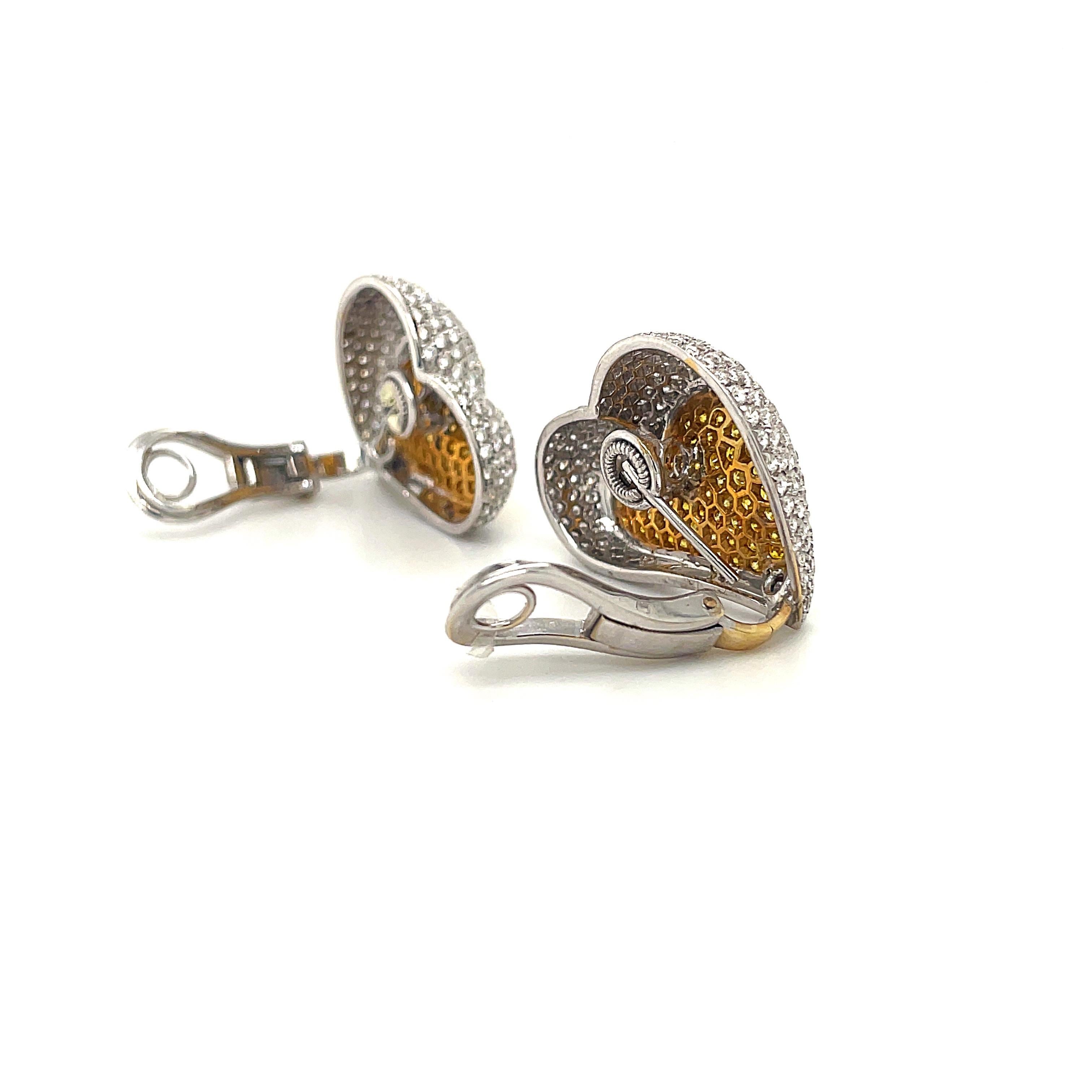 Contemporary Cellini 6.16ct. Yellow and White Diamond Heart Earrings in 18kt Gold For Sale