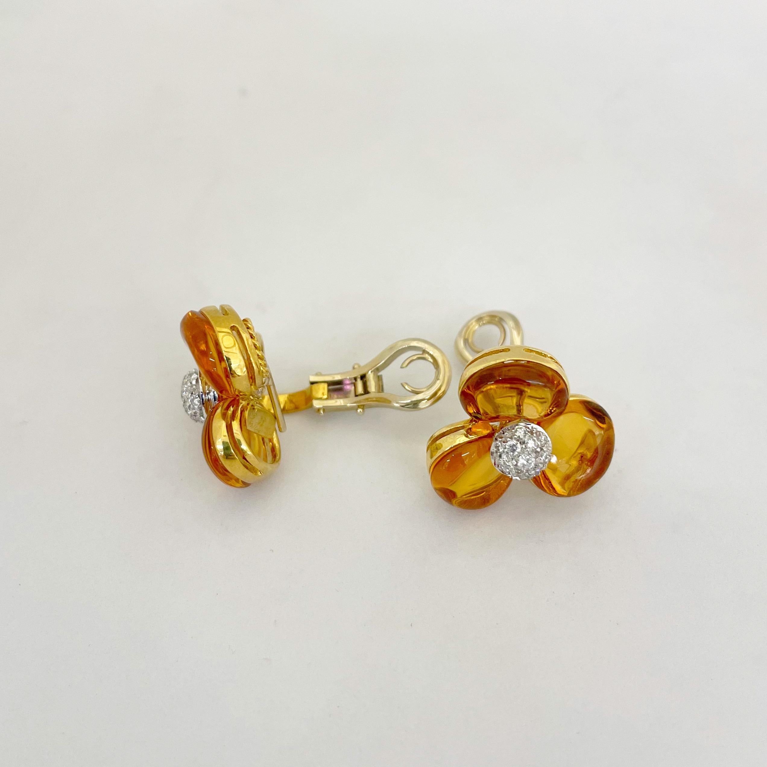 Modern Cellini Cabochon Citrine Flower Earring with Diamonds in 18 Karat Yellow Gold For Sale