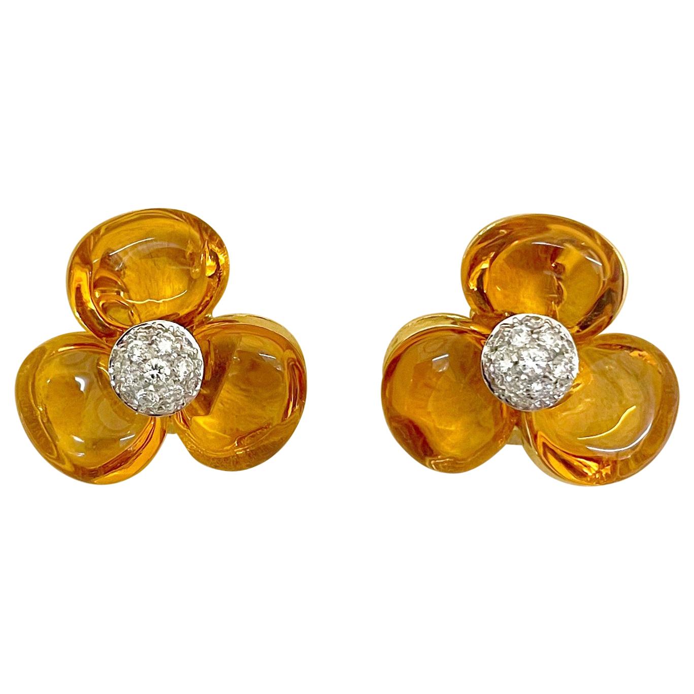 Cellini Cabochon Citrine Flower Earring with Diamonds in 18 Karat Yellow Gold For Sale