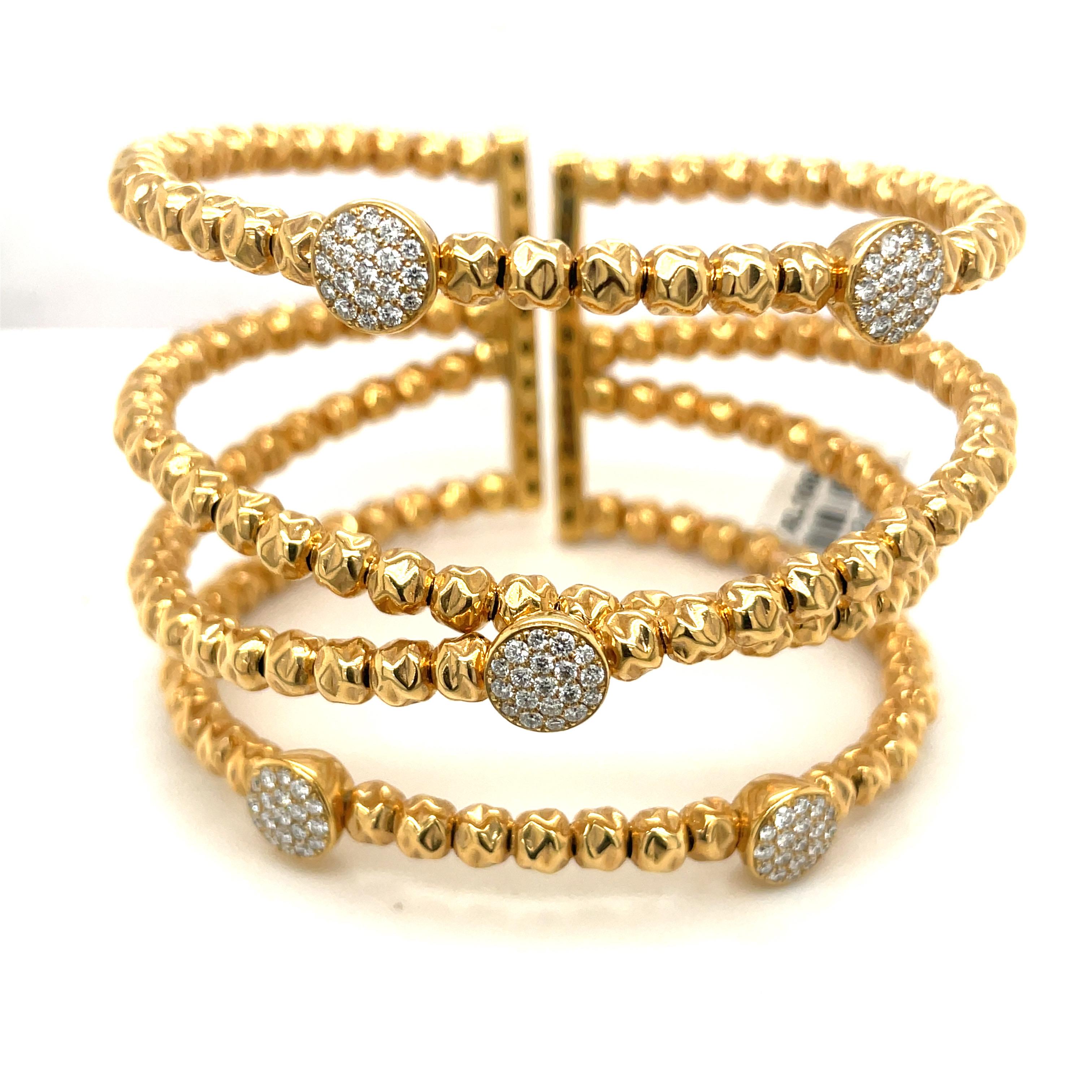 Moderne Cellini Bracelet manchette à quatre rangées de perles en or rose 18 carats et diamants 1,16 carat en vente