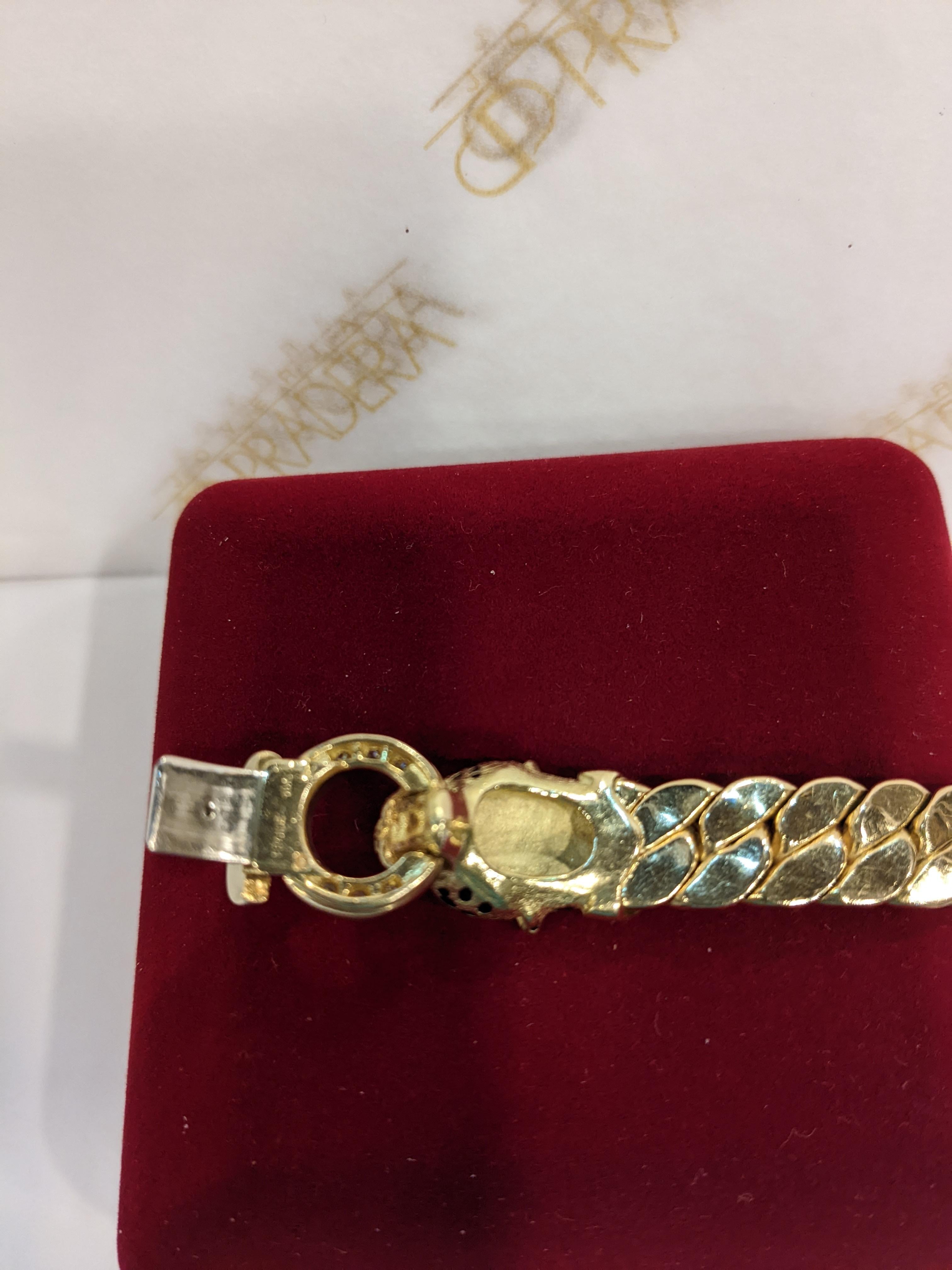 Cellini France 90´s Yellow Gold, diamonds, emerald and enamel panthere bracelet For Sale 3