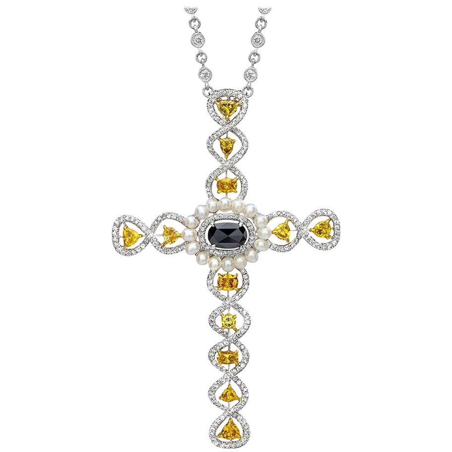 Cellini Jewelers 18 karat White Gold, 1.34 Ct. Fancy Diamond Cross Pendant  For Sale