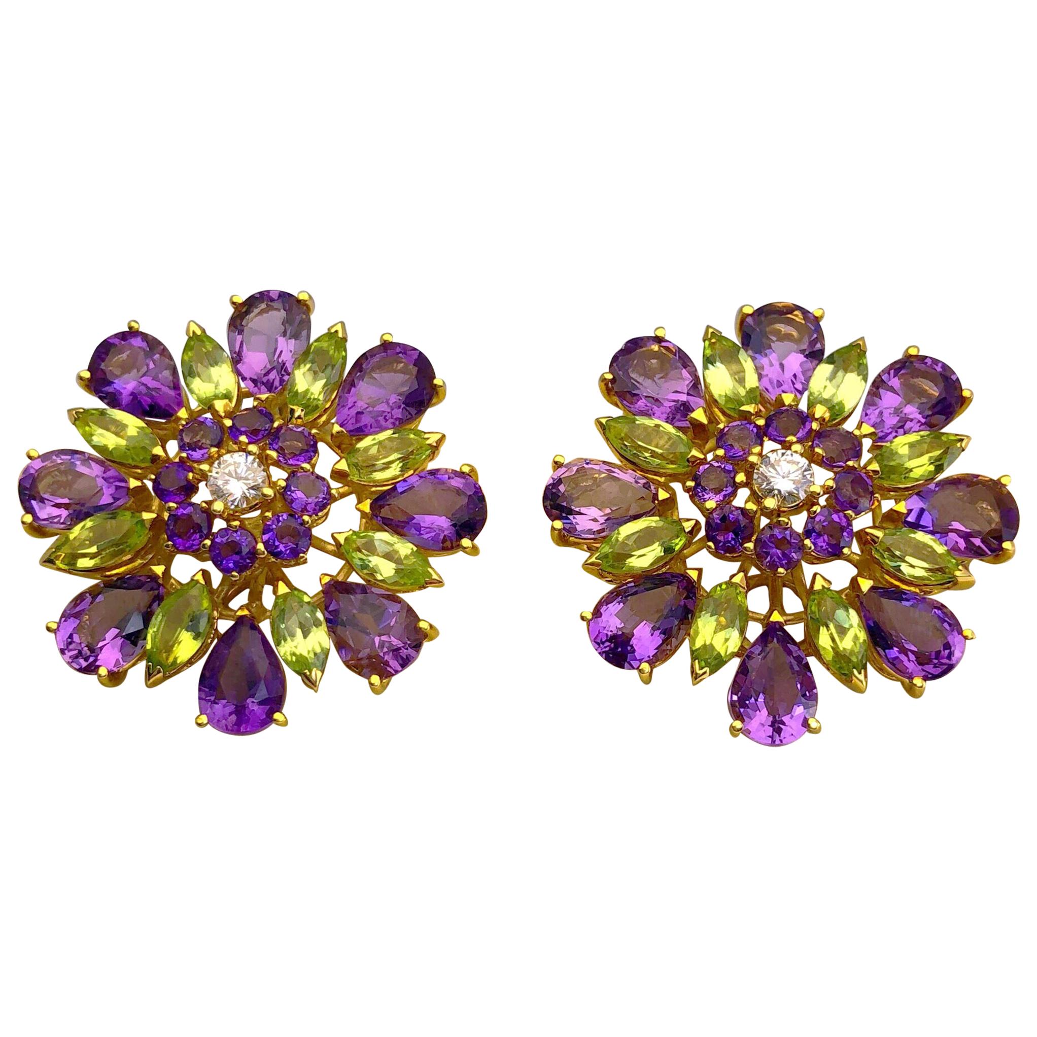 Boucles d'oreilles en or 18 carats, améthyste de 10,78 carats, péridot de 2,30 carats et diamants