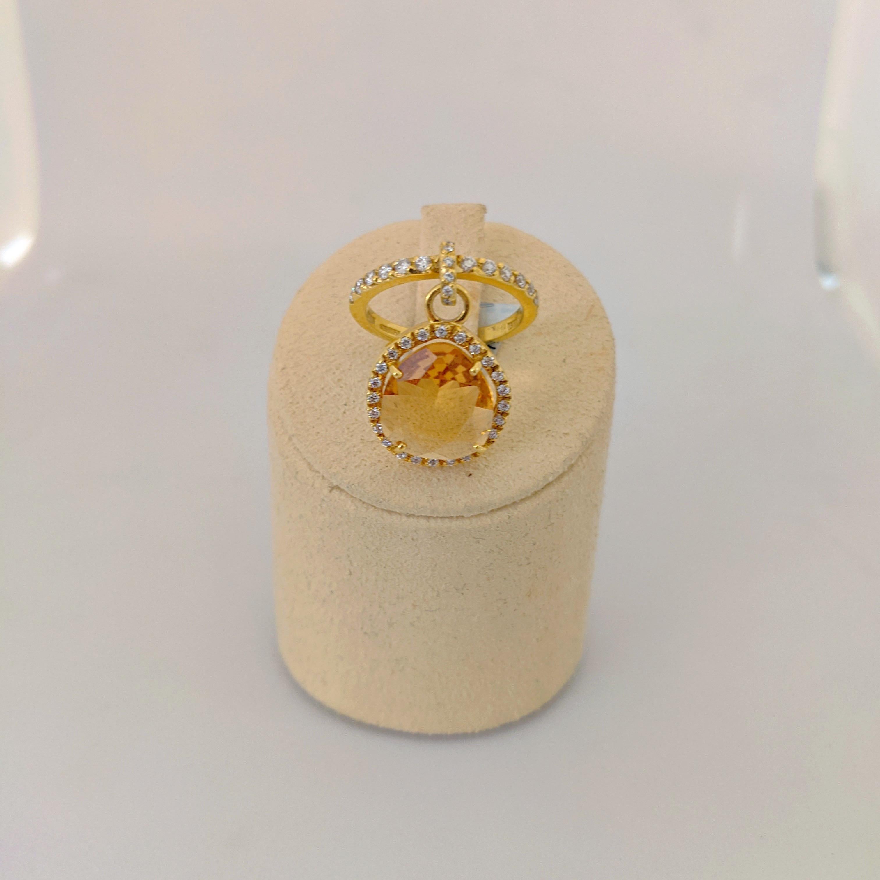 Round Cut Cellini Jewelers 18 Karat Gold Ring with Diamonds and .90ct Pear Shaped Citrine For Sale