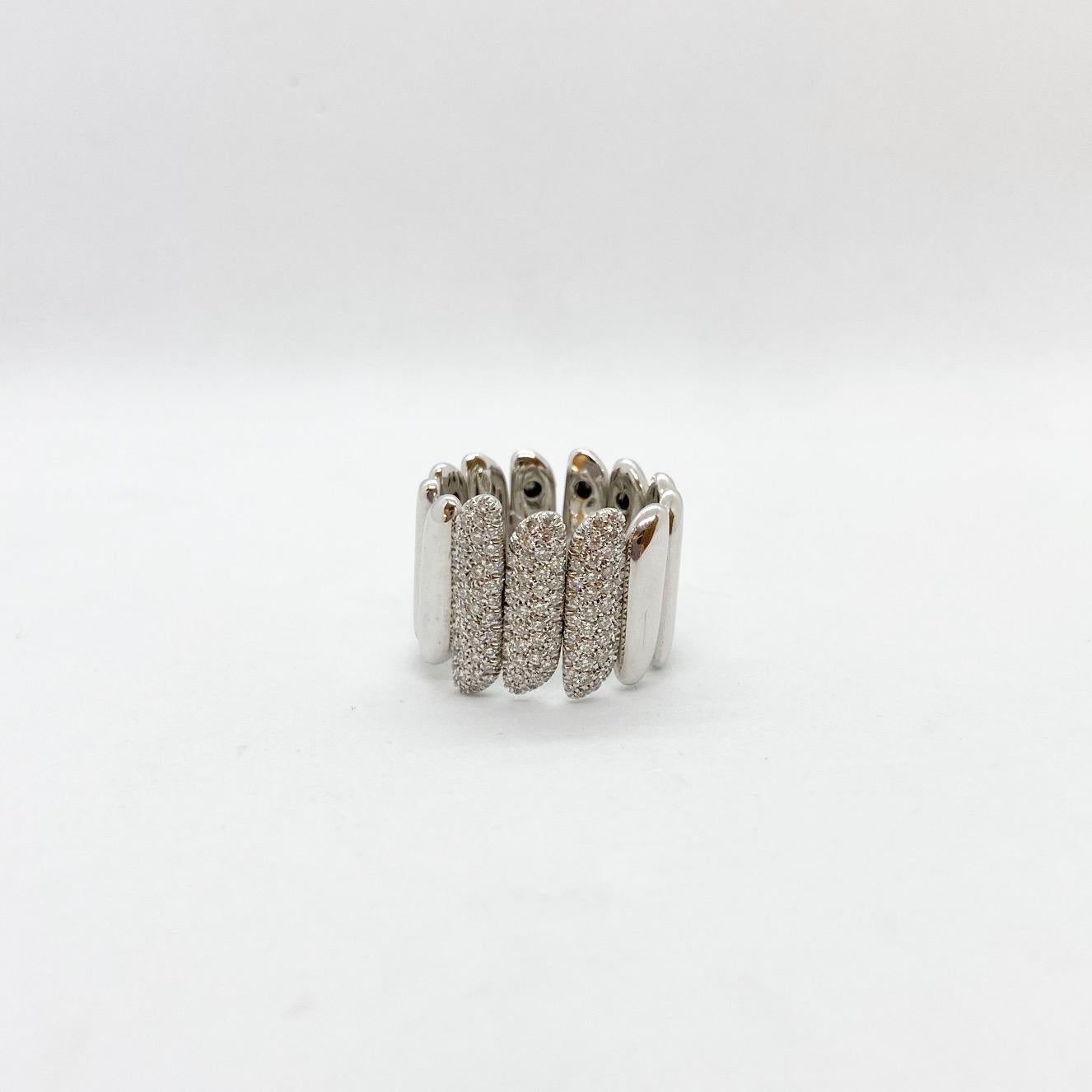18 Karat White Gold Wide Band Ring with 1.04 Carat Diamonds For Sale 1