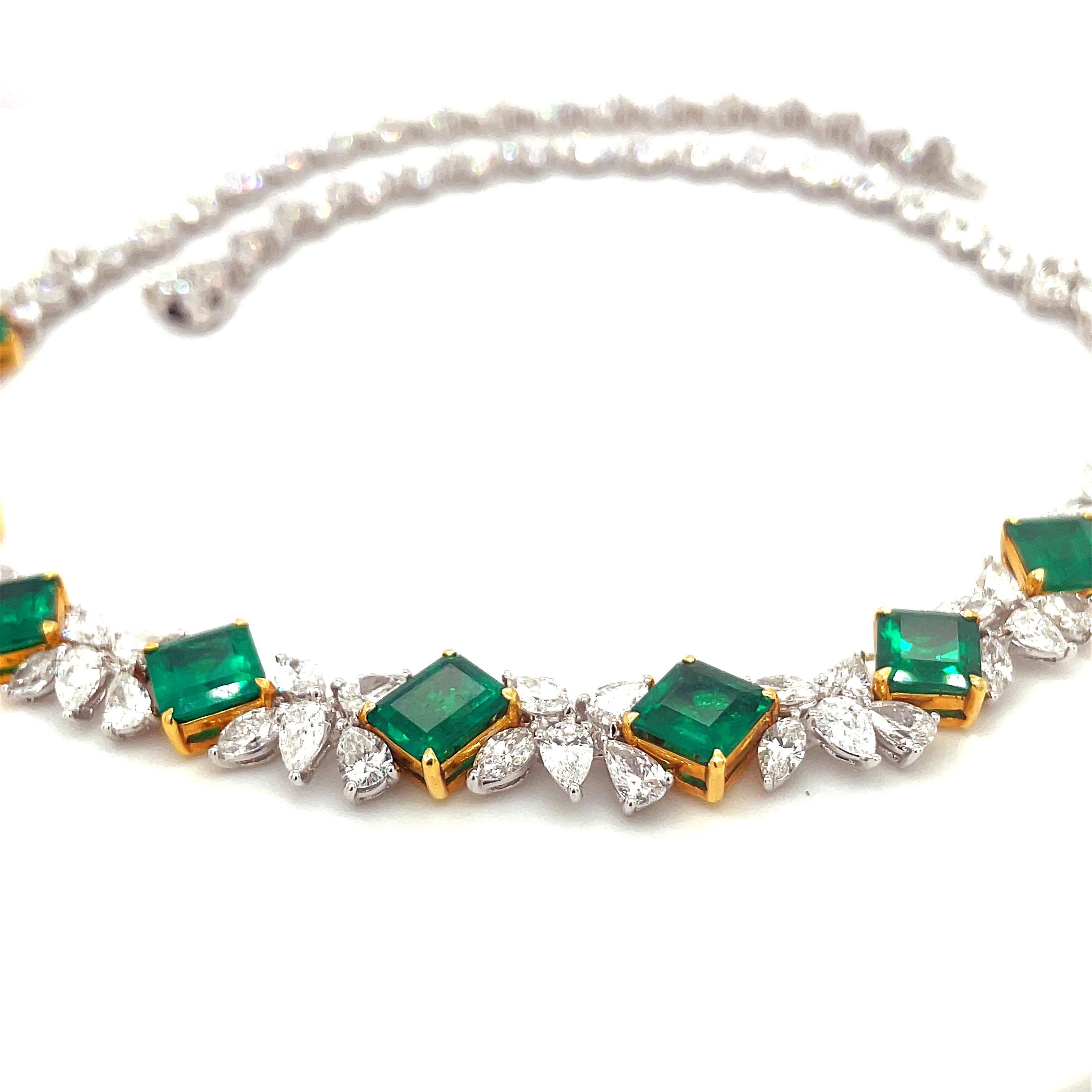 Cellini Jewelers Collier en or blanc/jaune 18 carats avec émeraude 12,33 carats et diamants 13,68 carats en vente 1