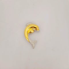 18 Karat Yellow Gold and 1.49 Carat Diamond Dolphin Brooch