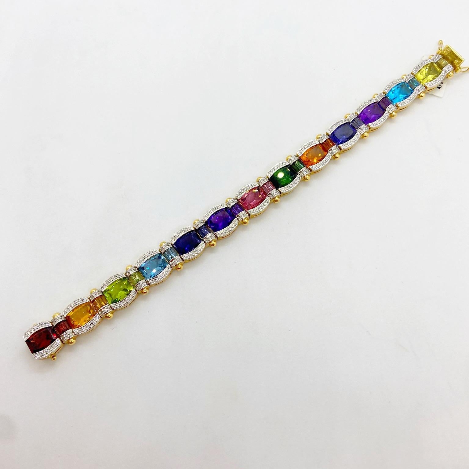Taille coussin Bracelet en or 18 carats, diamants et semi-précieux de 35,67 carats en vente
