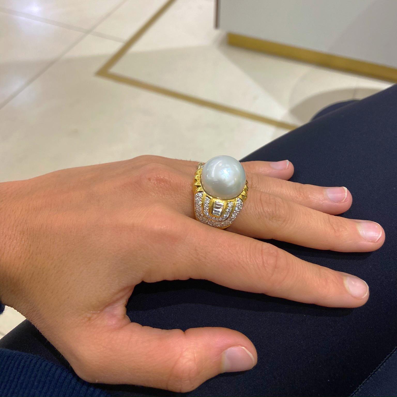18 Karat Gelbgold, 4,96 Karat Diamant und Südseeperlen-Ring im Zustand „Neu“ im Angebot in New York, NY