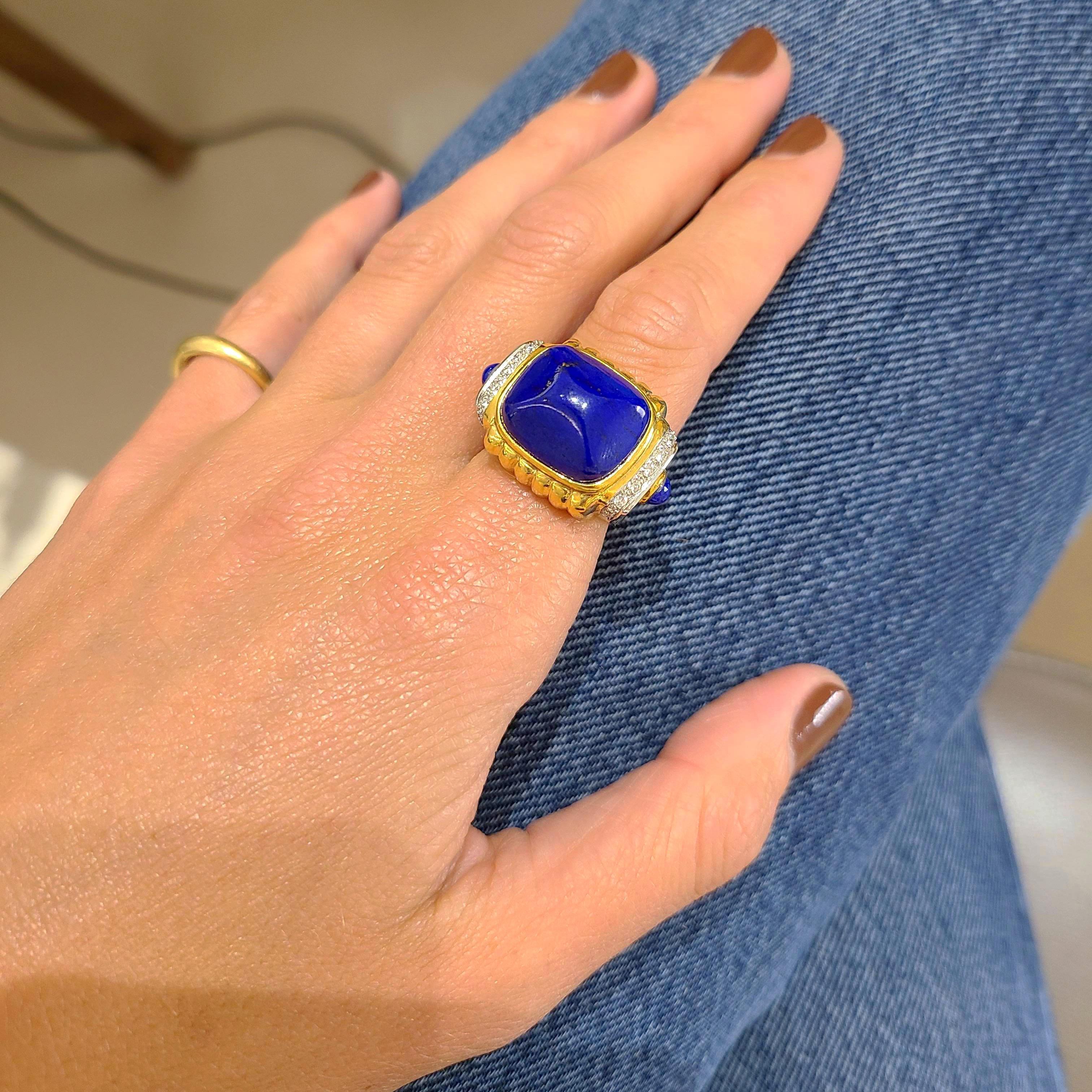 Bague en or jaune 18 carats avec lapis-lazuli et diamants en vente 1