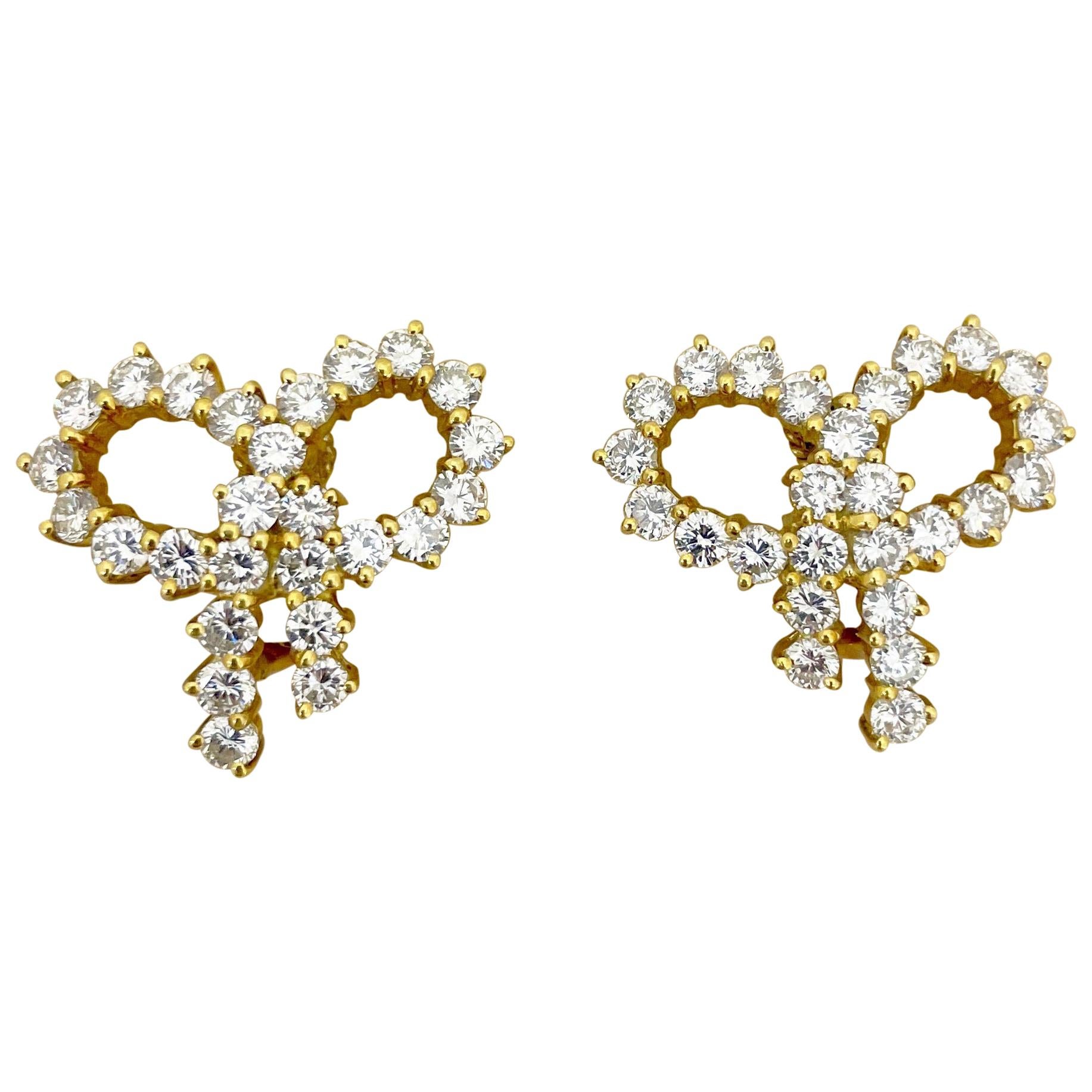 Cellini Jewelers NYC 18 Karat Yellow gold 4.60 Carat Diamond Bow Earrings
