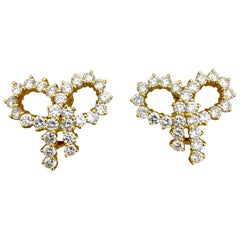 Cellini Jewelers NYC 18 Karat Yellow gold 4.60 Carat Diamond Bow Earrings