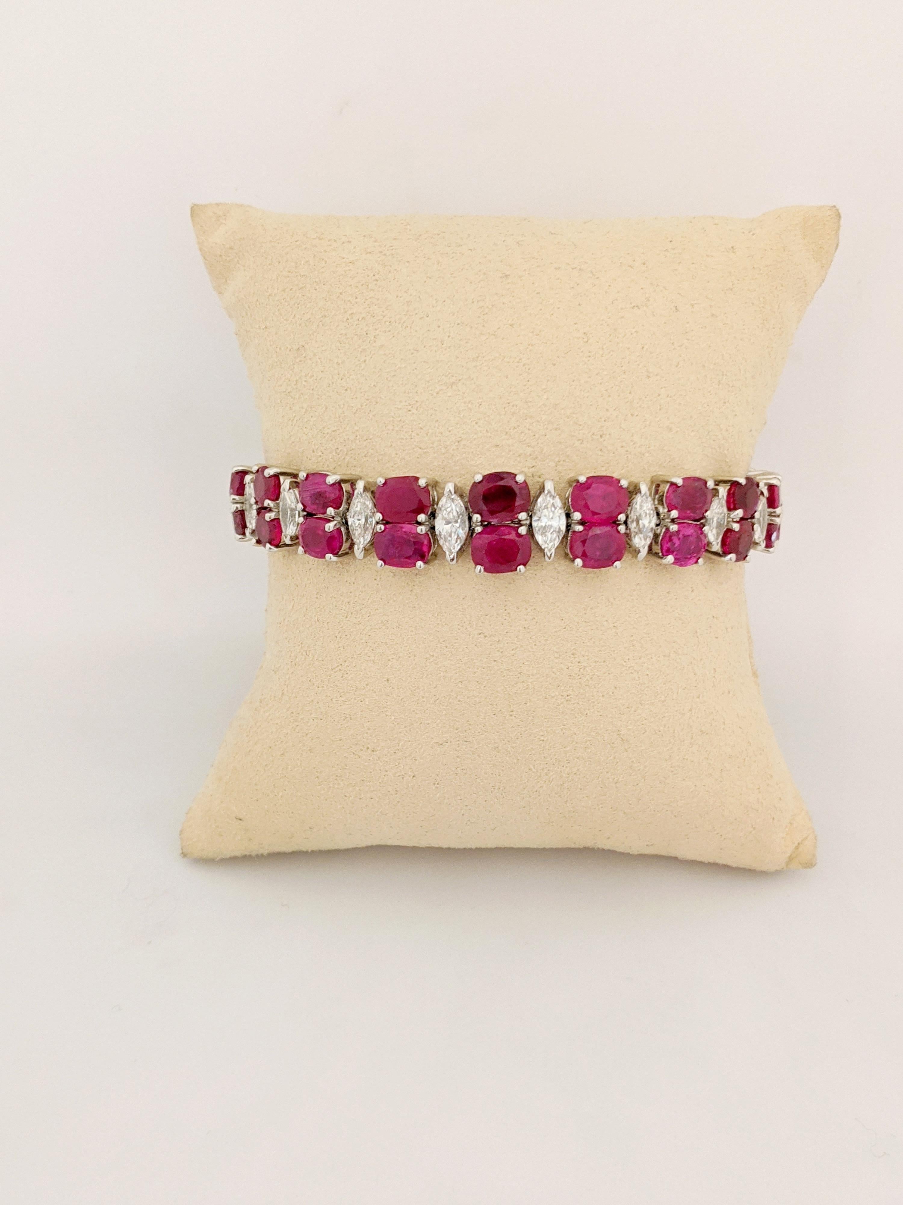 Contemporain Cellini Jewelers Platine 21,35 carats Bracelet en rubis de Birmanie et diamants de 3,86 carats en vente
