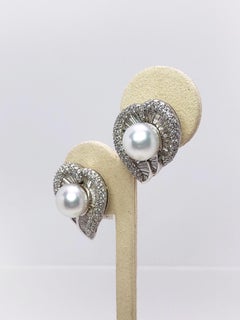 Cellini Jewelers Platinum Leaf Earrings 5.03 Carat Diamonds and South Sea Pearls