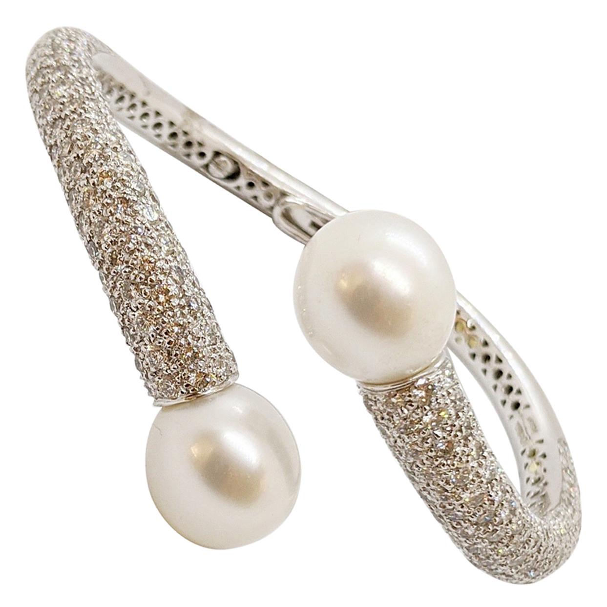 Cellini Jewelers Platinum, South Sea Pearl and 8.55 Carat Diamond Bracelet For Sale