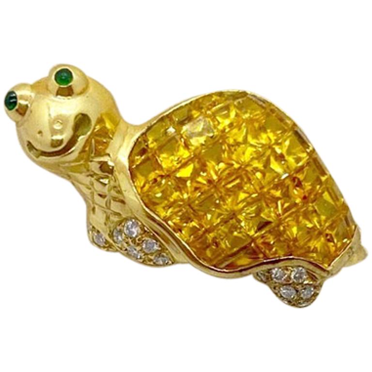Cellini NYC 18 Karat Yellow Gold Happy Turtle Diamond and Yellow Sapphire Brooch
