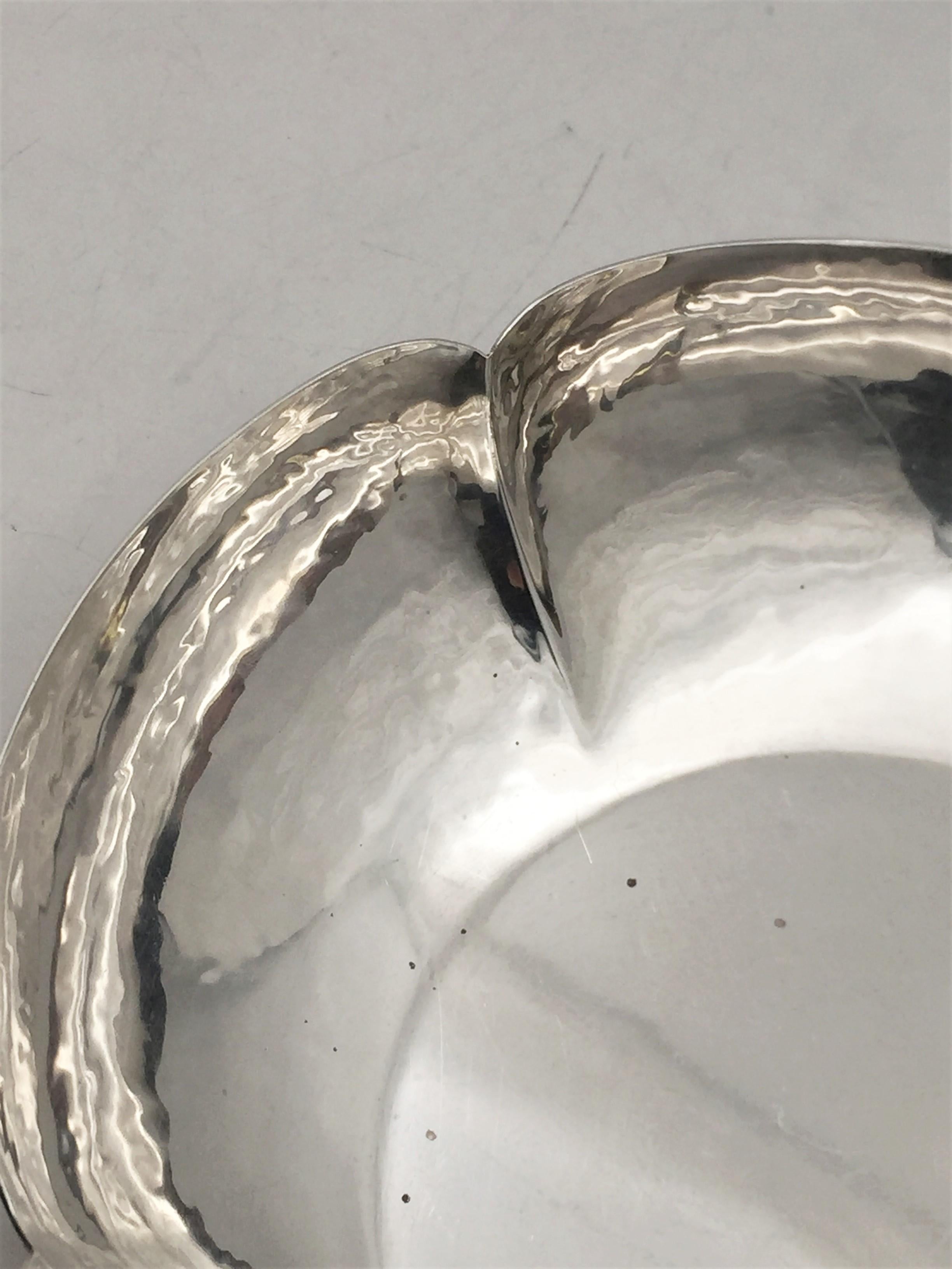 American Cellini Sterling Silver Hammered Bowl in Mid-Century Modern Style For Sale