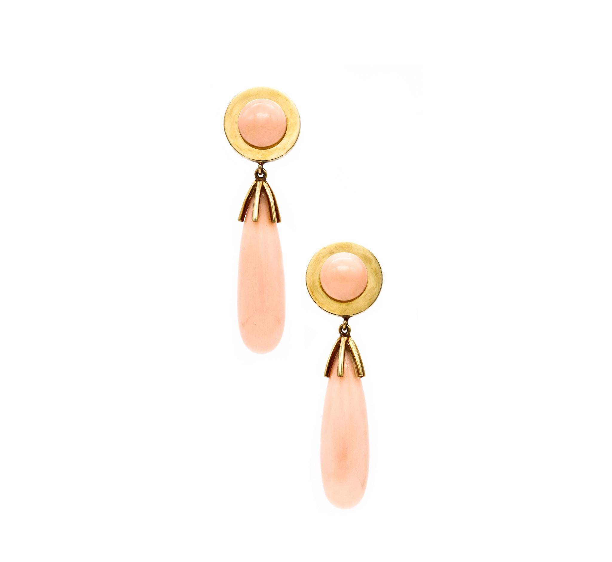 Cellino 1960 Italien Lange Ohrringe 18Kt Gelbgold mit Engelshaut-Korallen-Tropfen (Modernistisch) im Angebot