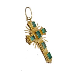 Celtic 1.50 Carat Emerald Cross 18 Karat Yellow Gold