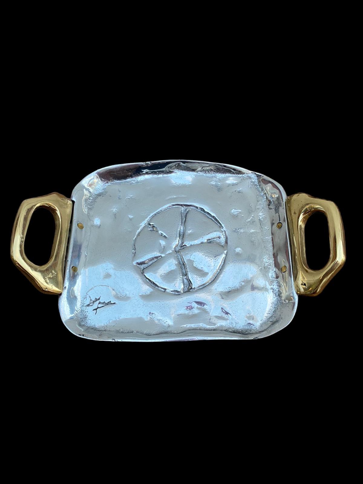 Bandeja de cartas celta Bandeja de escritorio de plata dorada E005 Hecho a mano en España Siglo XXI y contemporáneo en venta