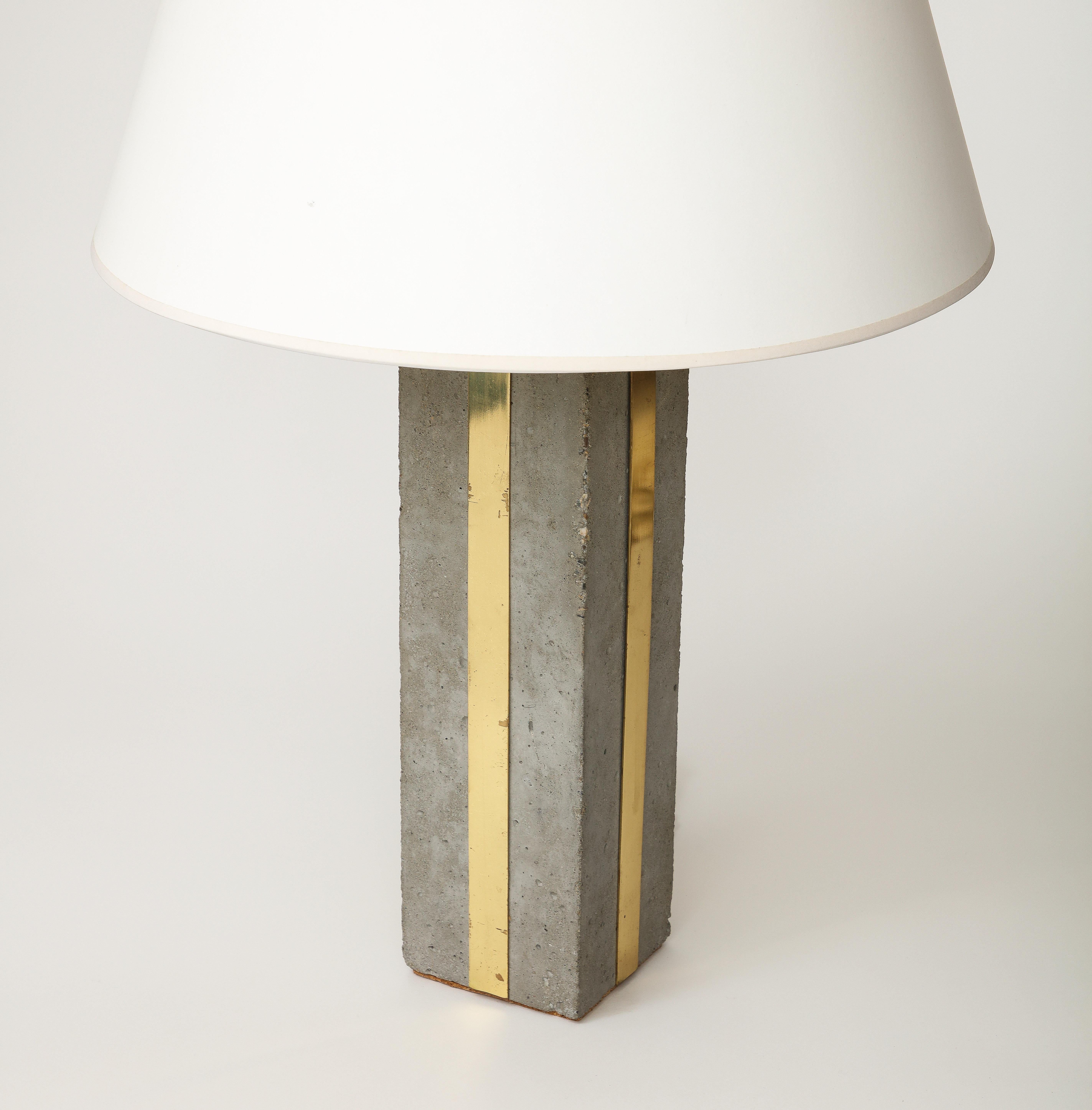 Cement and Patinated Brass Table Lamp, United States, c. 1980 In Excellent Condition For Sale In New York City, NY