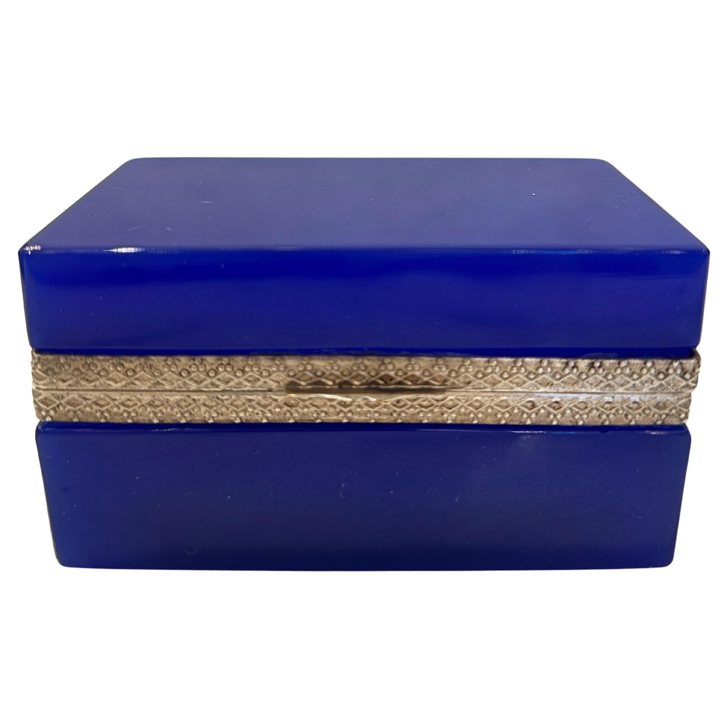 Caja con bisagras de cristal de Murano azul cobalto de los años 50 de Cenedese