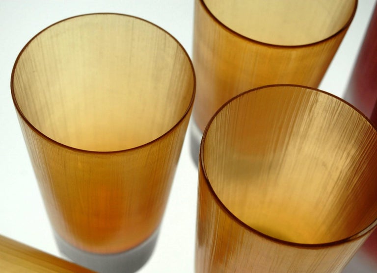 Art Glass Cenedese, 8 Tumblers Red or Amber, Incisi Velati Heavy Sommerso Murano Glass For Sale