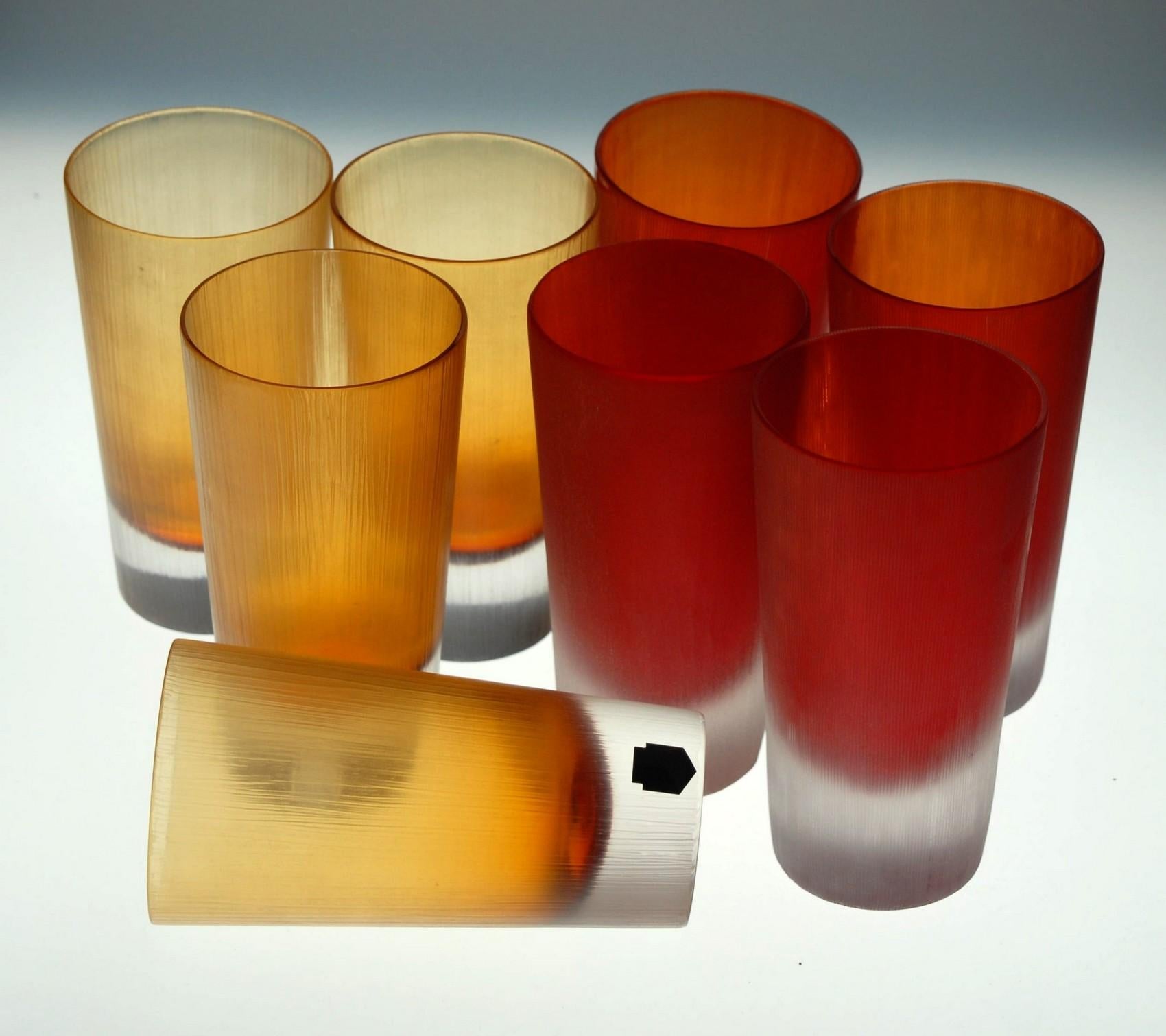 8 gobelets rouges ou ambrés Cenedese, Incisi Velati verre de Murano Sommerso épais en vente 1