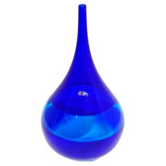 Cenedese & Albarelli Jarrón con gota de cristal azul Murano Italia Años 70 Moderna de mediados de siglo