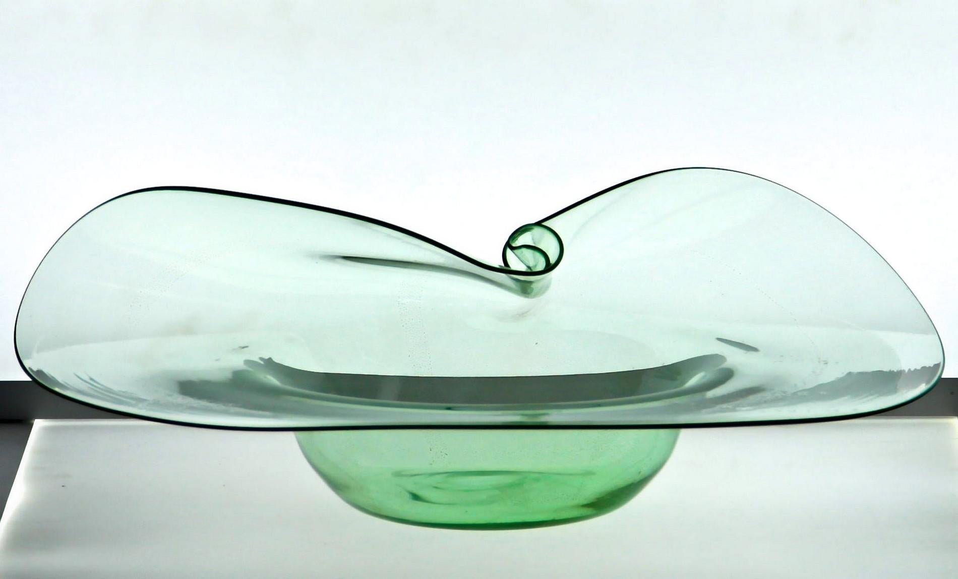 Cenedese Albarelli, Green and Gold Sculptural Centerpiece, Murano Glass, Signed 3