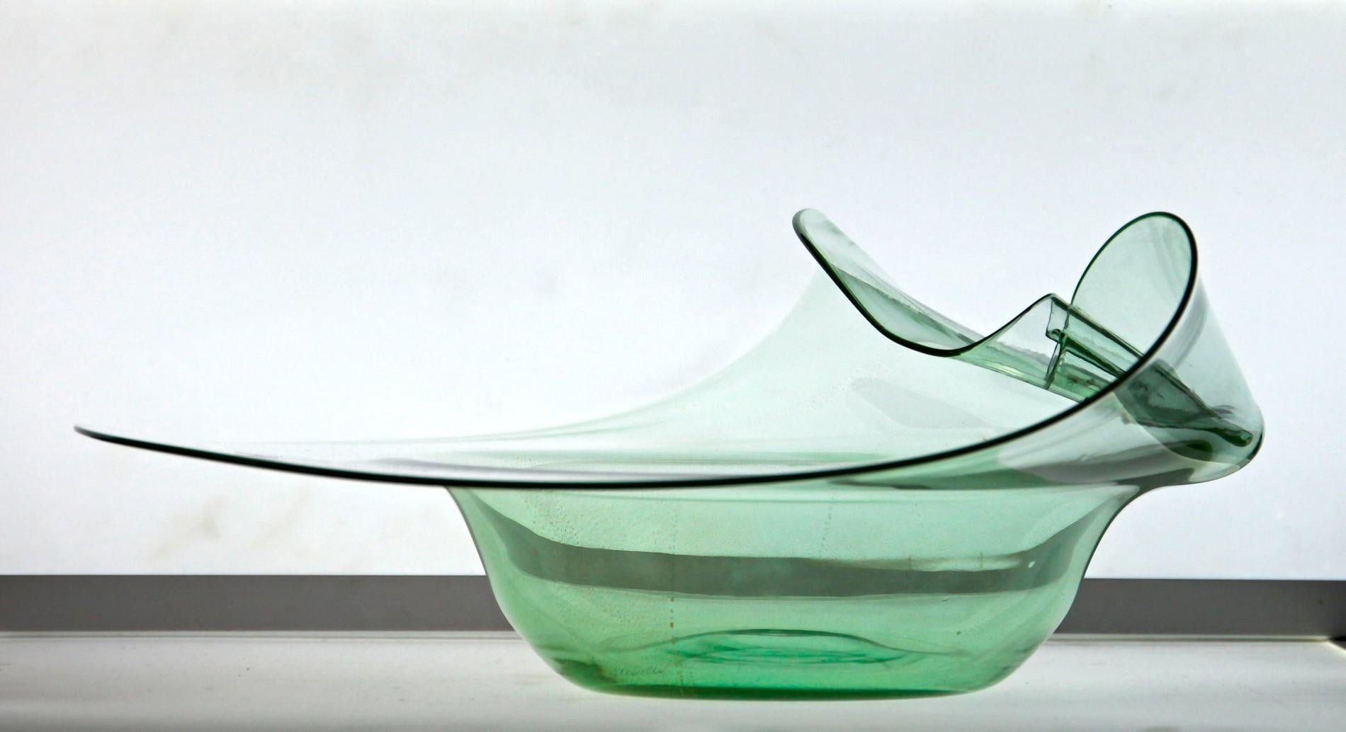 Late 20th Century Cenedese Albarelli, Green and Gold Sculptural Centerpiece, Murano Glass, Signed